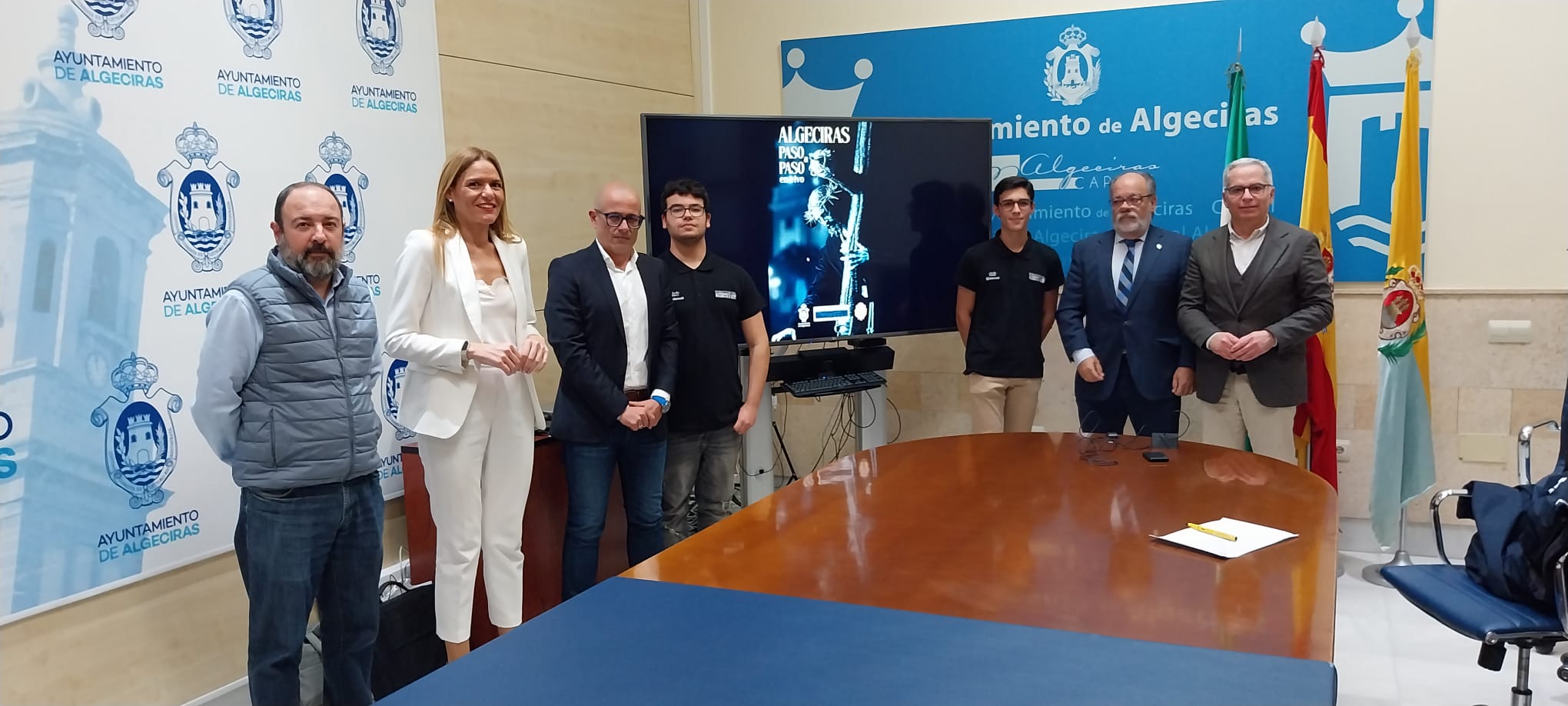 Algeciras pone en marcha una app para conocer la ubicación exacta de los pasos de Semana Santa. 