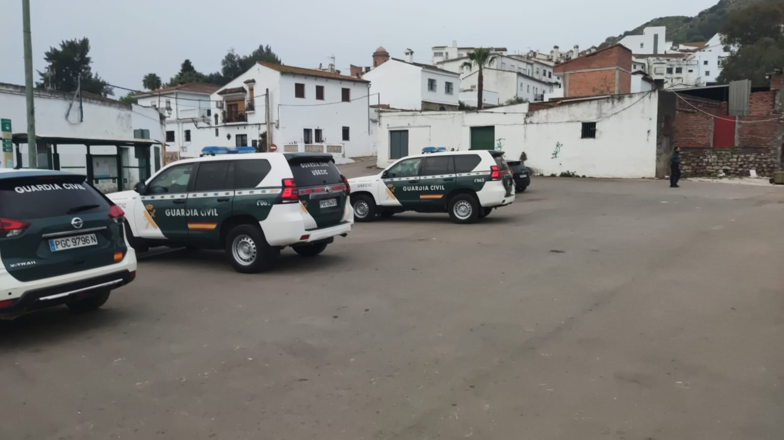 Dos detenidos en varios operativos policiales en Jimena de la Frontera.