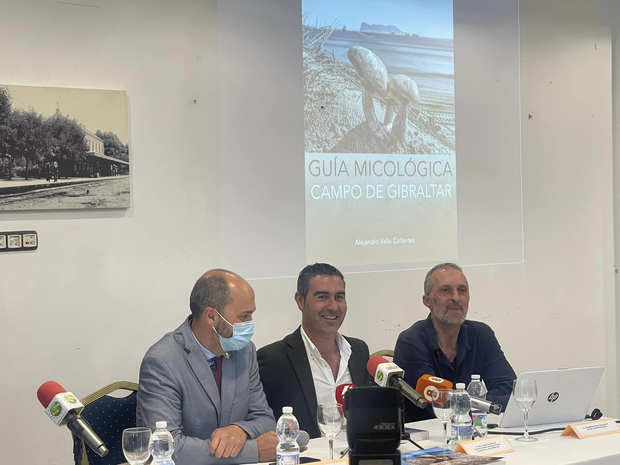 Alejandro Valle, autor de la Guía Micológica: "Quiero poner en valor la biodiversidad fúngica del Campo de Gibraltar"