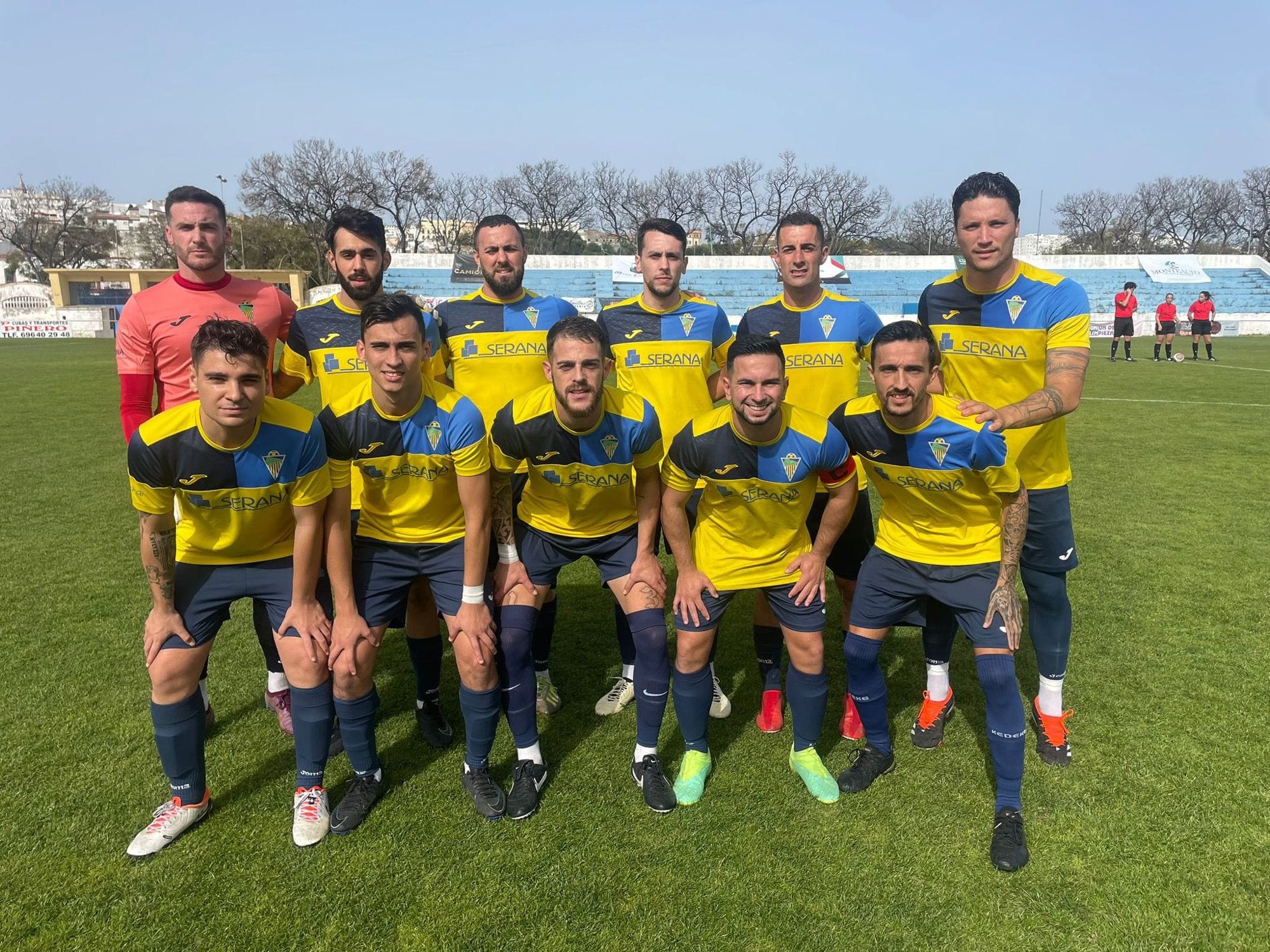 El CD San Bernardo quiere, pero no puede en casa del segundo, el Jerez Industrial (2-0)