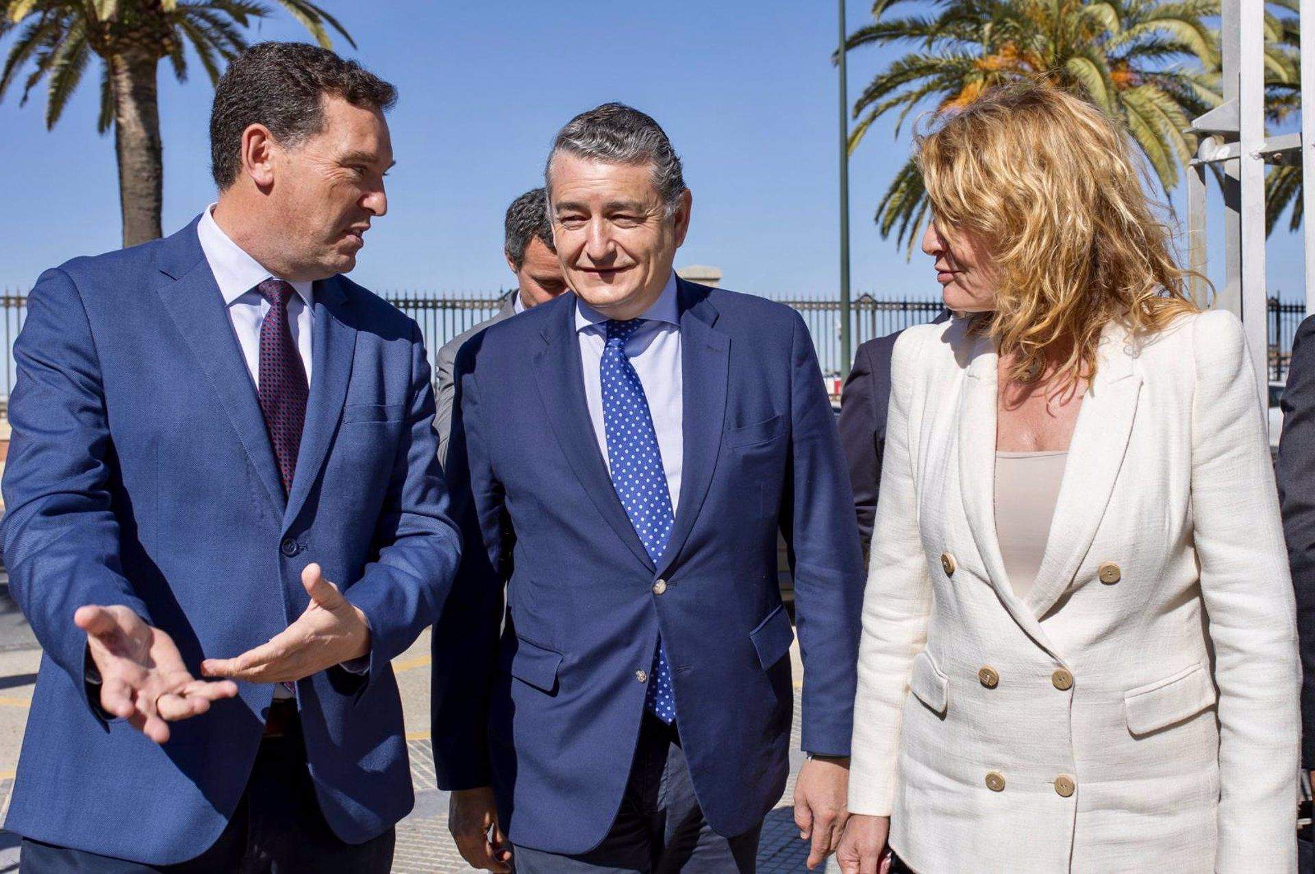 La Junta critica "no ser informada" por el Gobierno sobre Gibraltar y dice que "no puede ser cualquier acuerdo". Foto: A. PÉREZ/EUROPA PRESS.