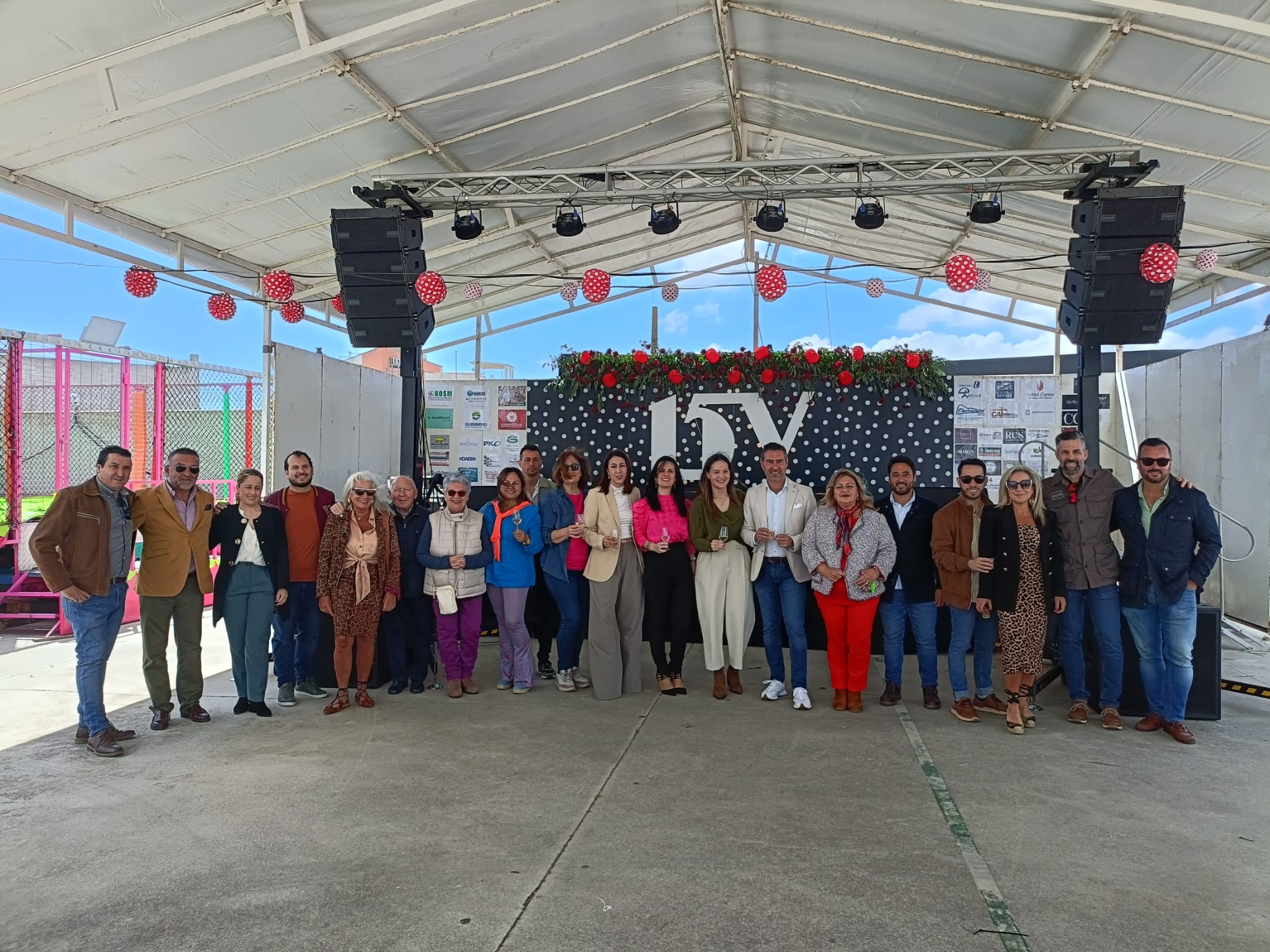Arranca en Los Barrios 'Pa Enferiarte' y la pasarela de moda flamenca.