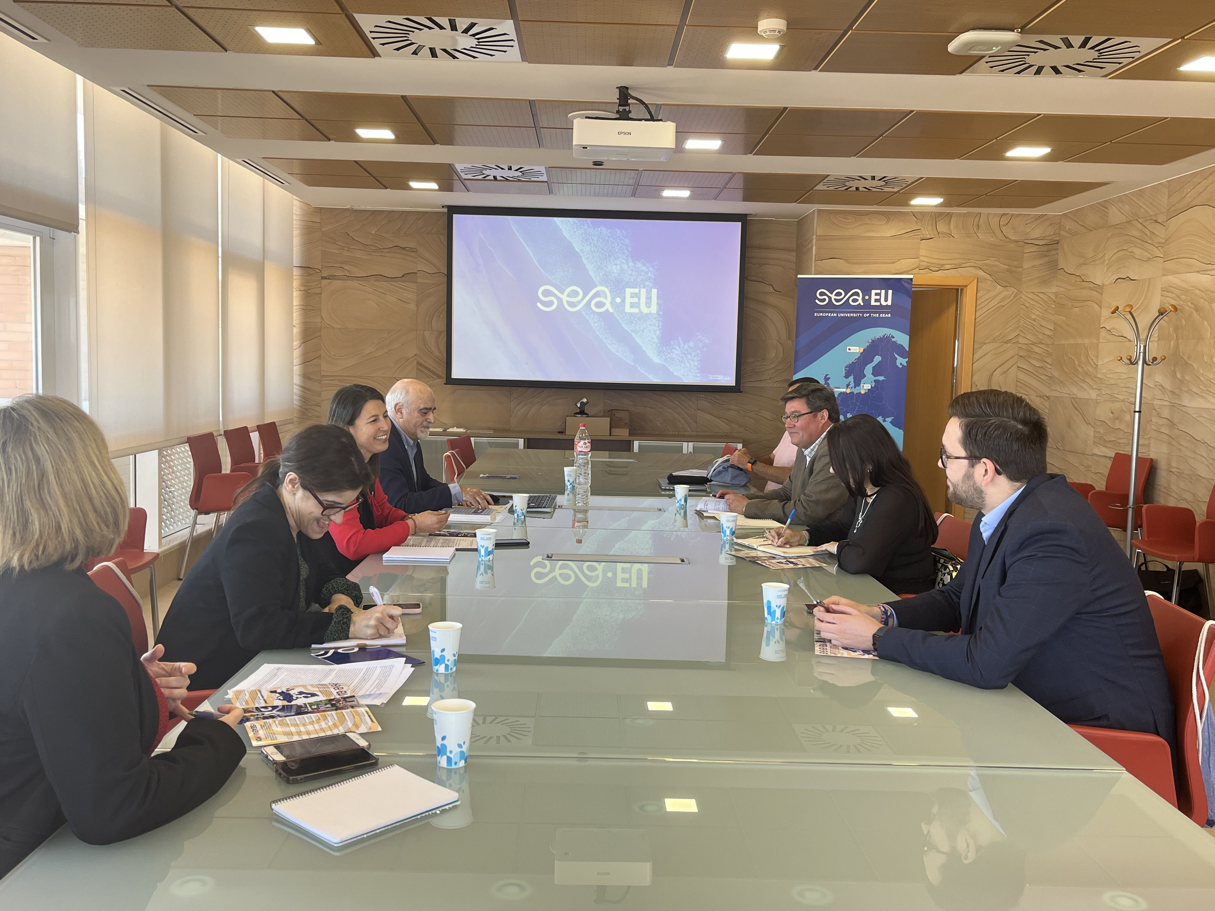 El Ayuntamiento de Algeciras se implica con la UCA para fortalecer la Universidad Europea de los Mares