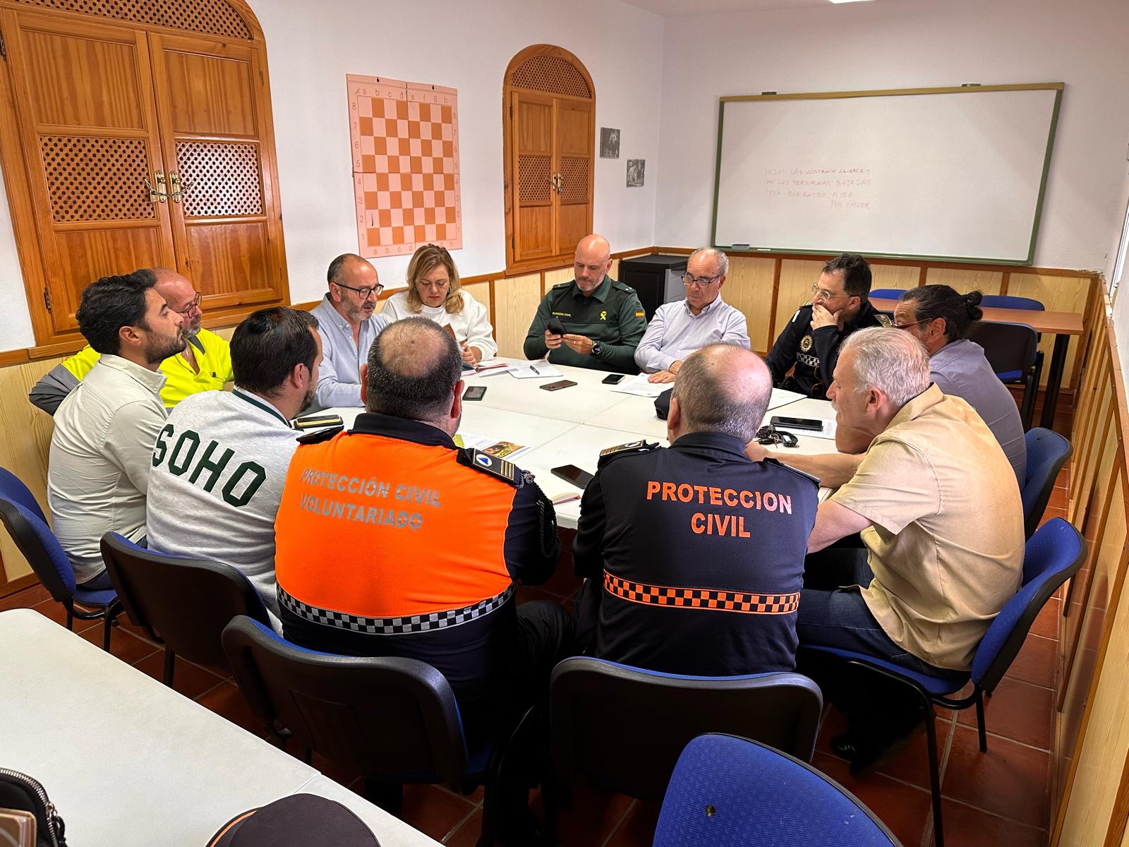 Los Barrios coordina la seguridad del Toro Embolao, la Romería de San Isidro y la feria