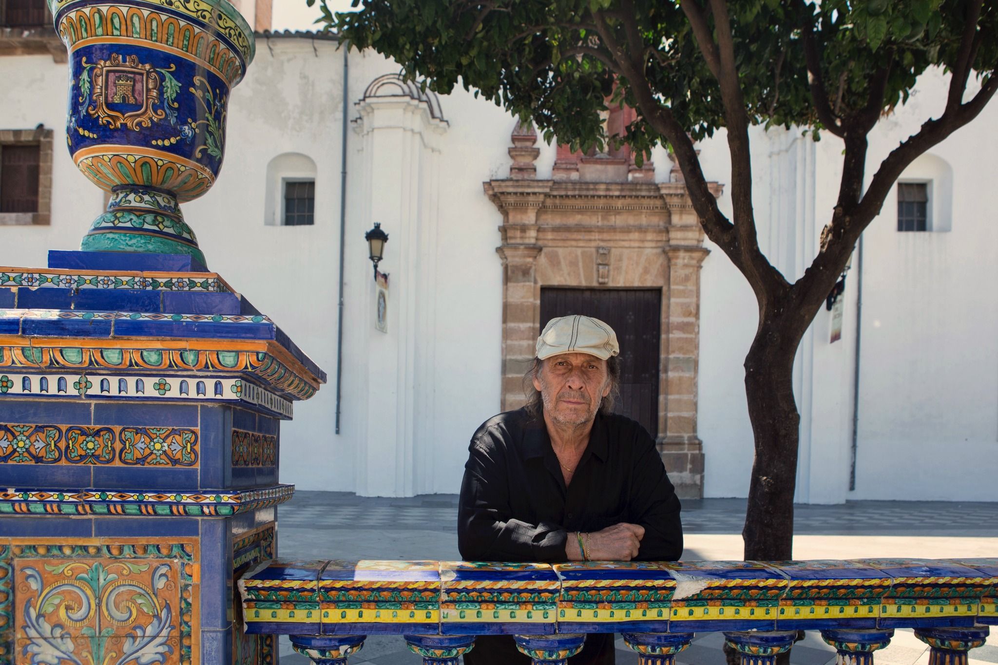 Paco de Lucía, en la Plaza Alta de Algeciras, en una fotografía de Gabriela Canseco, su esposa. 