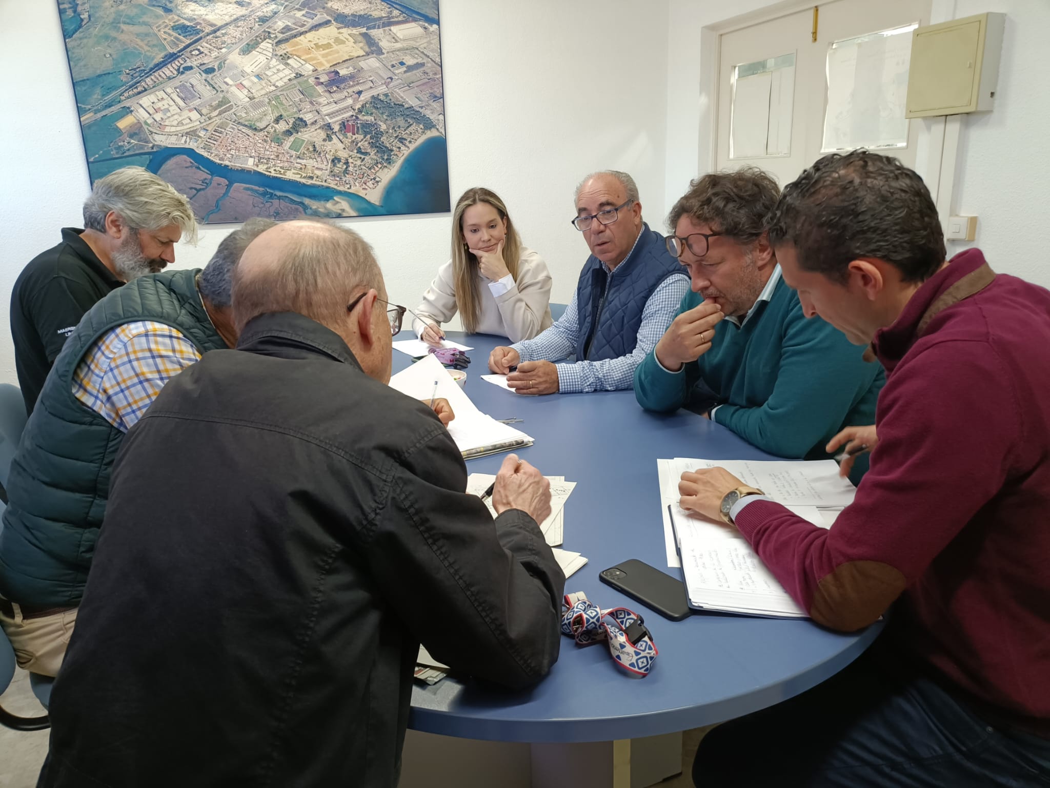 Ayuntamiento y Costas ultiman los detalles del proyecto de ampliación del paseo marítimo de Palmones.