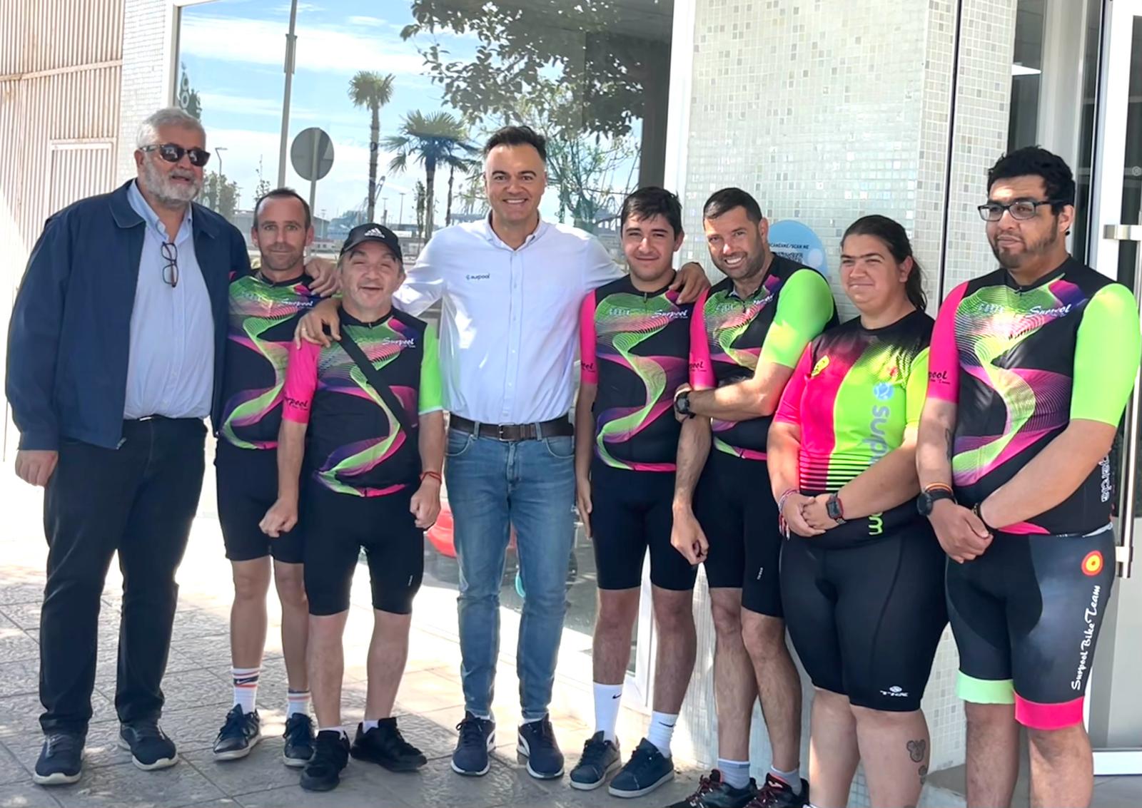 Presentado el equipo de ciclismo 'Surpool Bike Apadis' algecireño para la nueva temporada