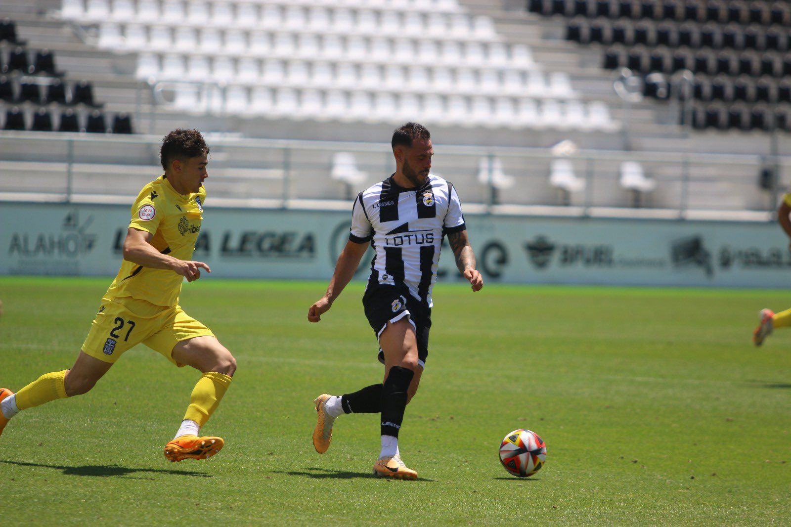 Victoria sin ningún brillo de la RB Linense (2-0) que le acerca a la Copa del Rey/Foto: @RBL1912