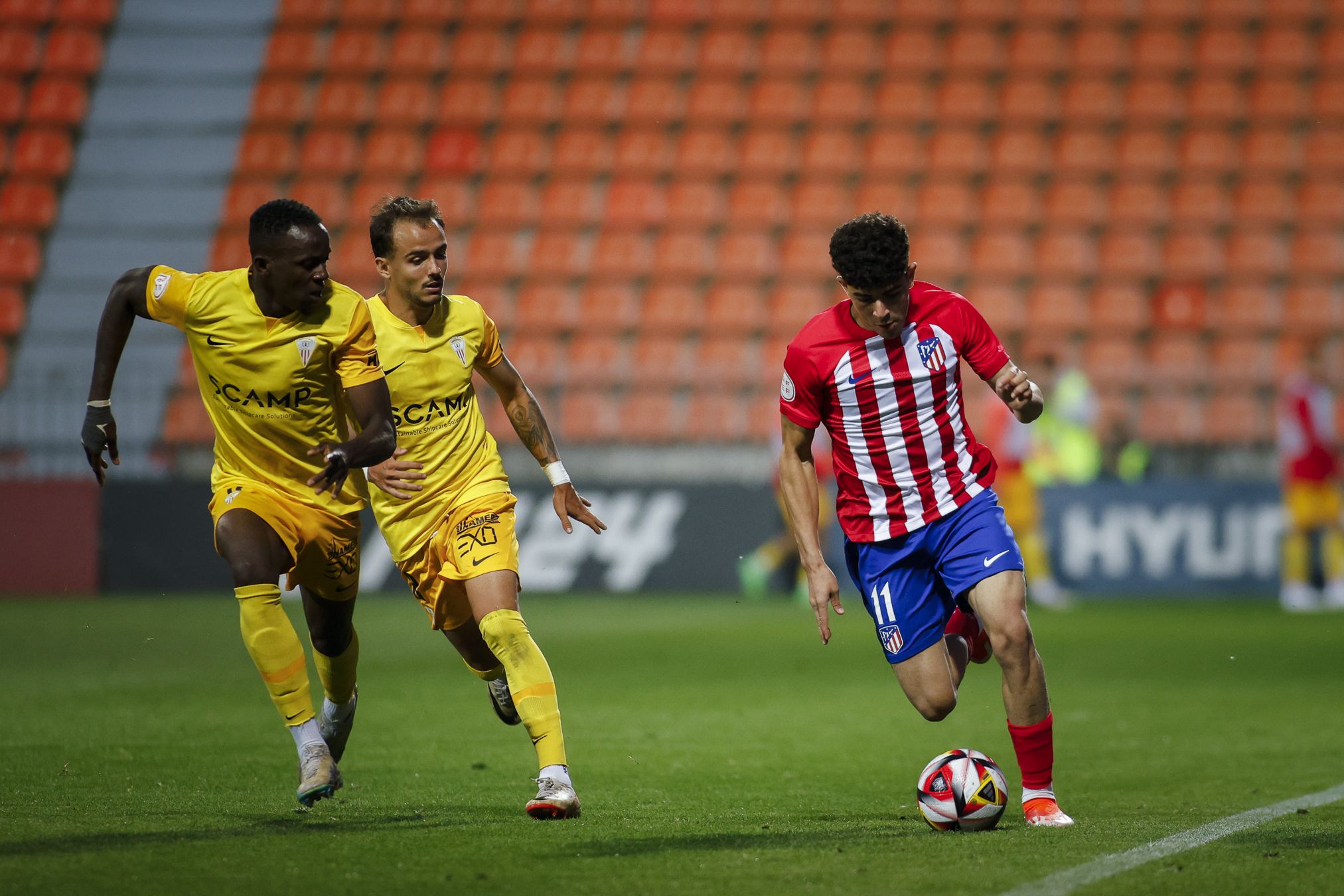 Regresan los 'fantasmas' a un Algeciras CF que está a merced del Atlético B (3-1)/Foto: @AtletiAcademia