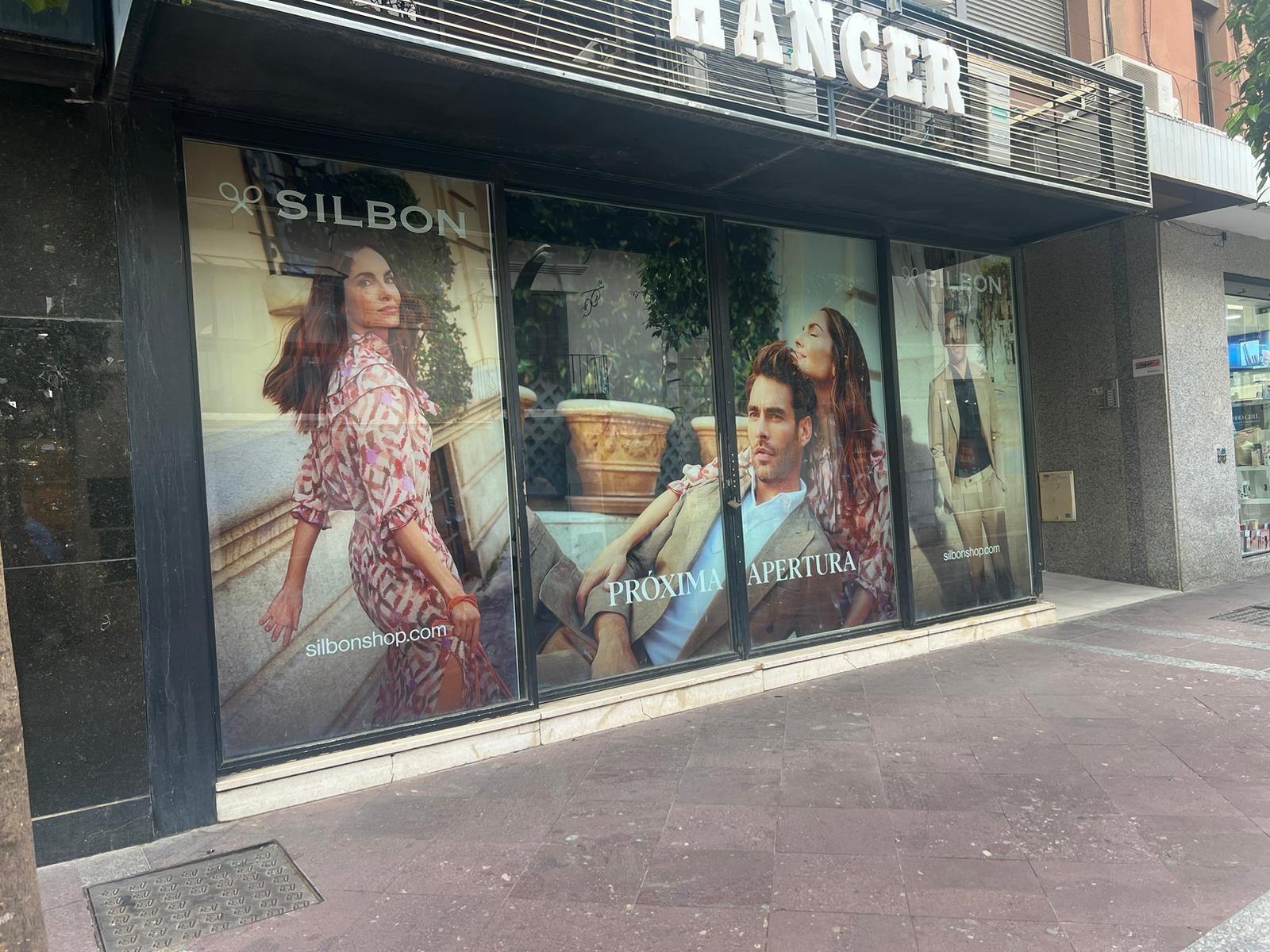 La firma Silbon aterriza en la calle Ancha con una tienda en el antiguo local de Marypaz.