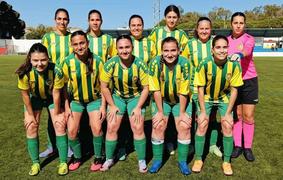 Las féminas de la UD Los Barrios cierran su última salida del curso con otra derrota (3-0)