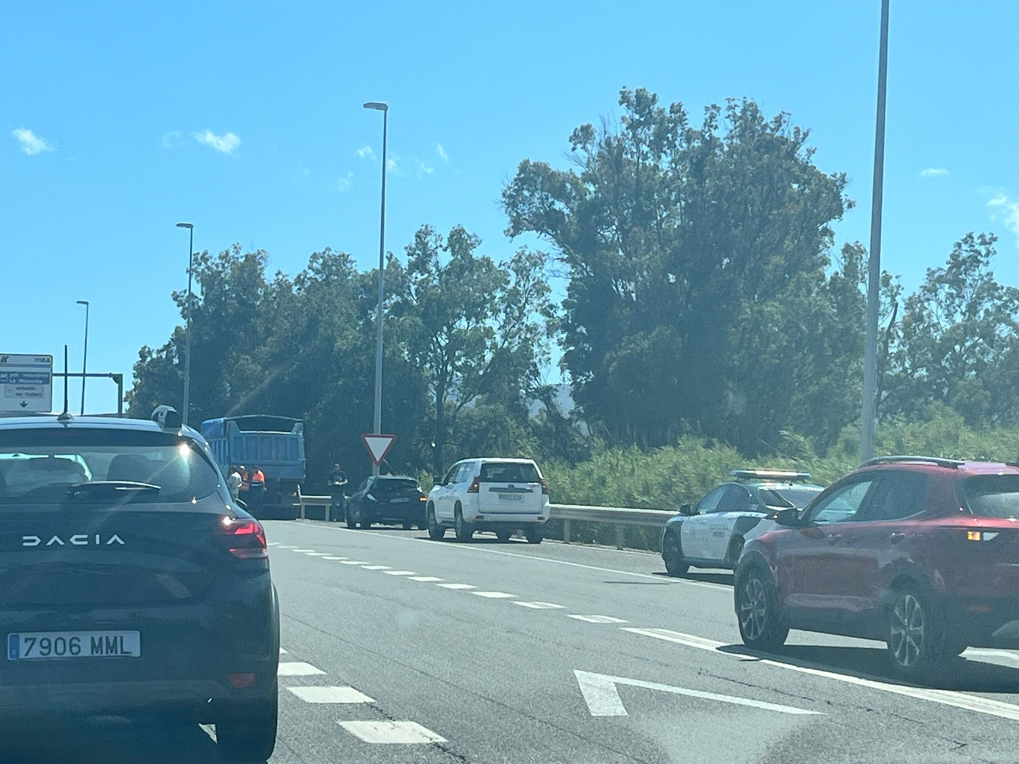 Retenciones en la A-7.