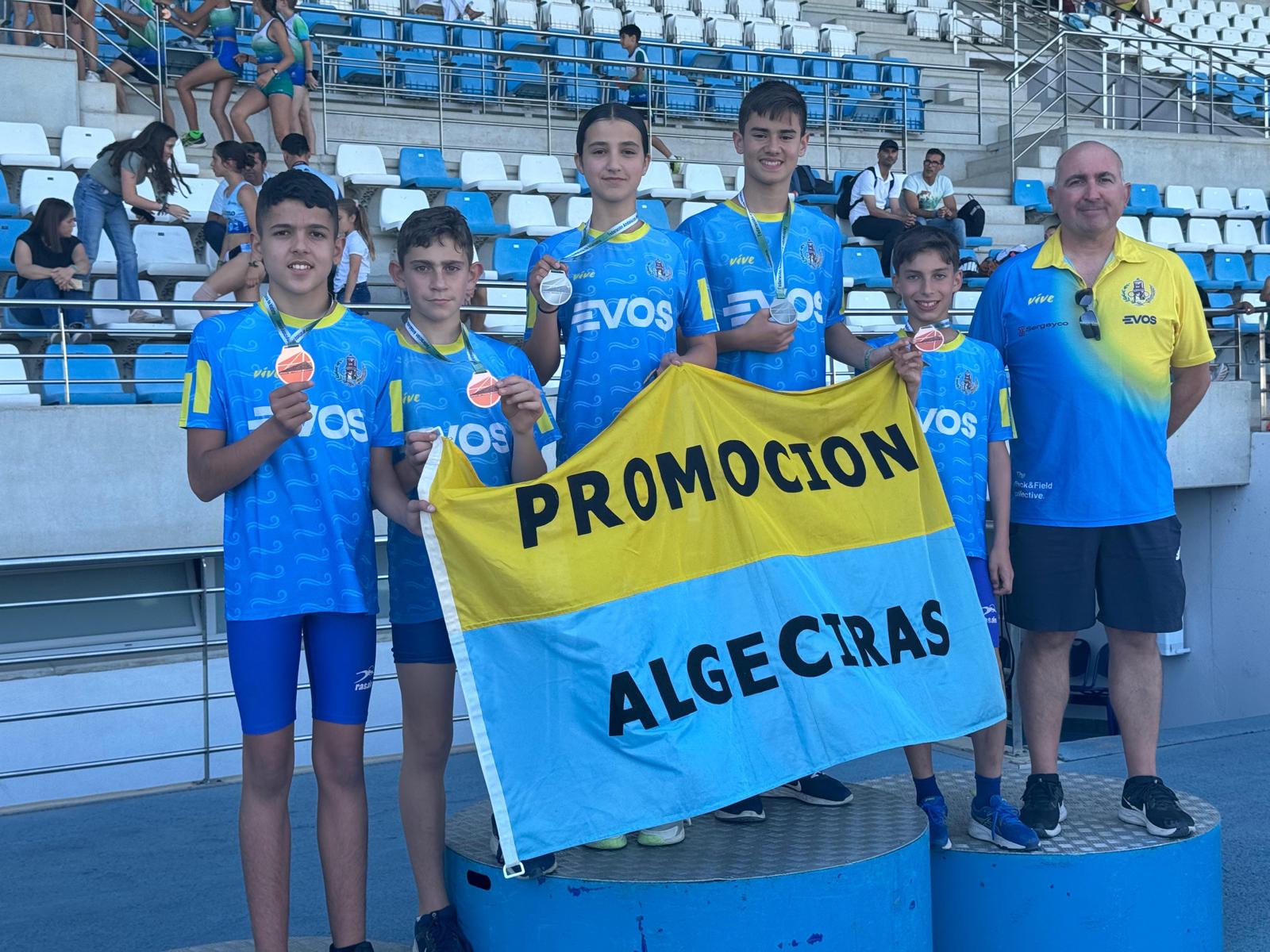 Cinco medallas para el Promoción en el Campeonato de Andalucía Sub-14 de Triatlón y Fondo