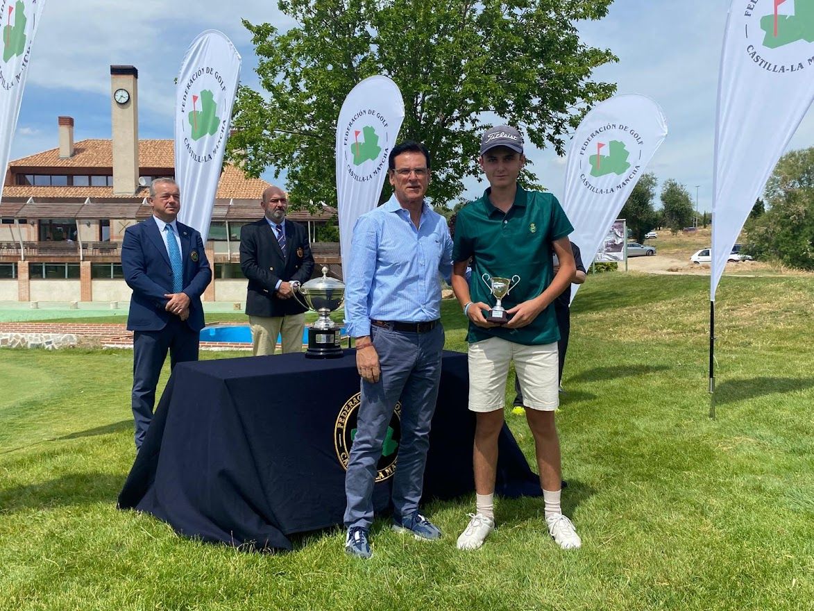 Yago Horno (RCG Sotogrande) -foto- y Sebas Desoisa (La Hacienda), terceros en Toledo