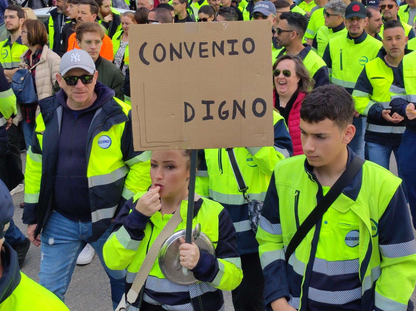 Un grupo de trabajadores de Acerinox, durante una protesta. Foto: 8Directo.