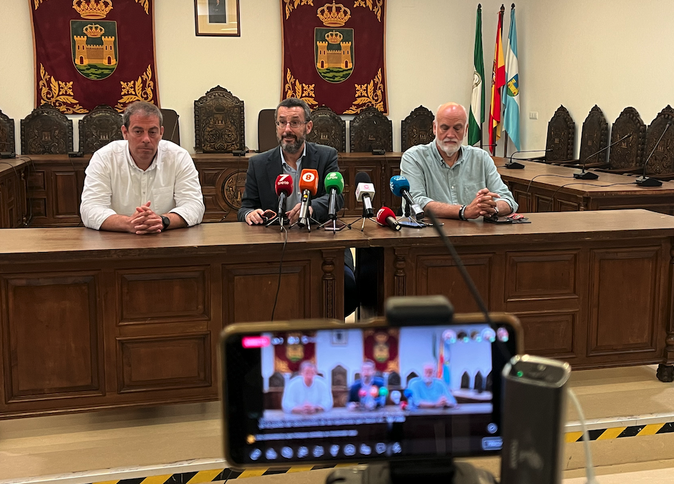 Juan Franco reclama un régimen fiscal que se adapte a las circunstancias de La Línea