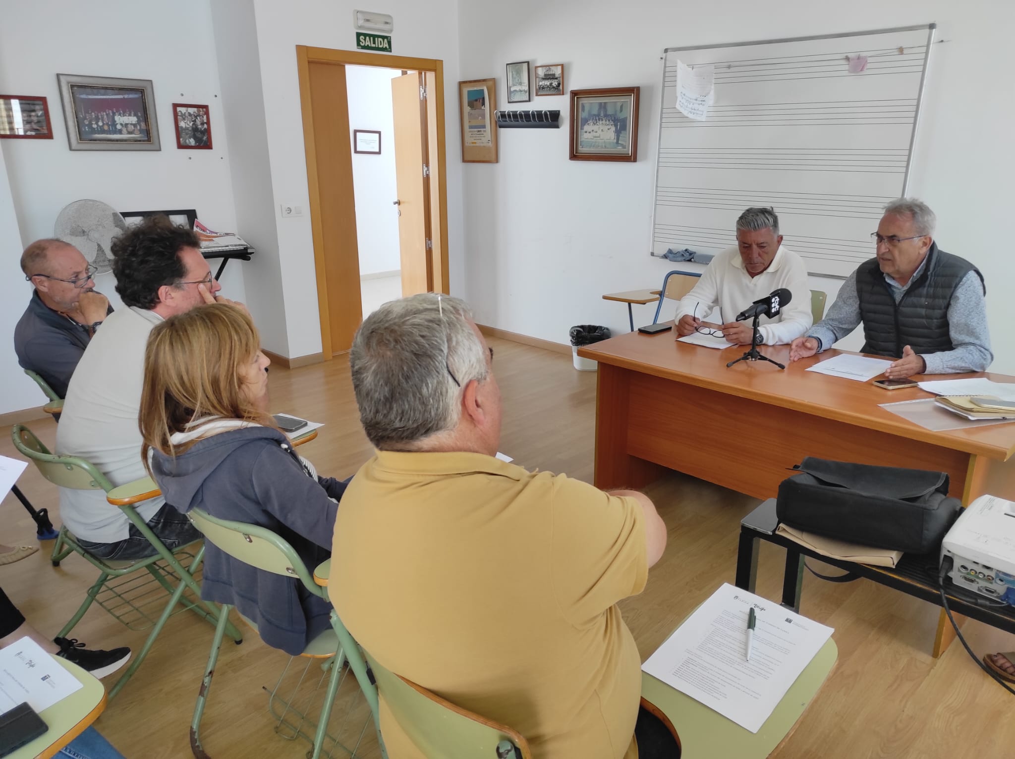 Tarifa crea la Mesa de Turismo para fomentar la actividad económica y calidad del sector