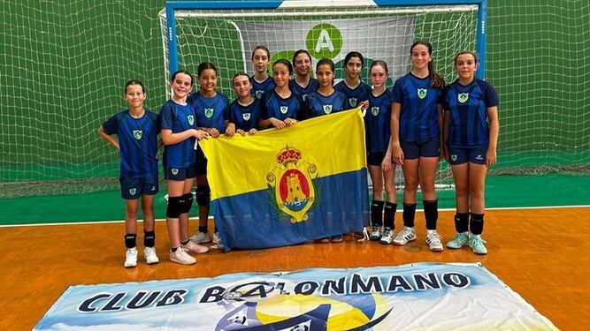 Las alevines del BM Los Pinos, clasificadas para las semifinales de la I Copa de Andalucía