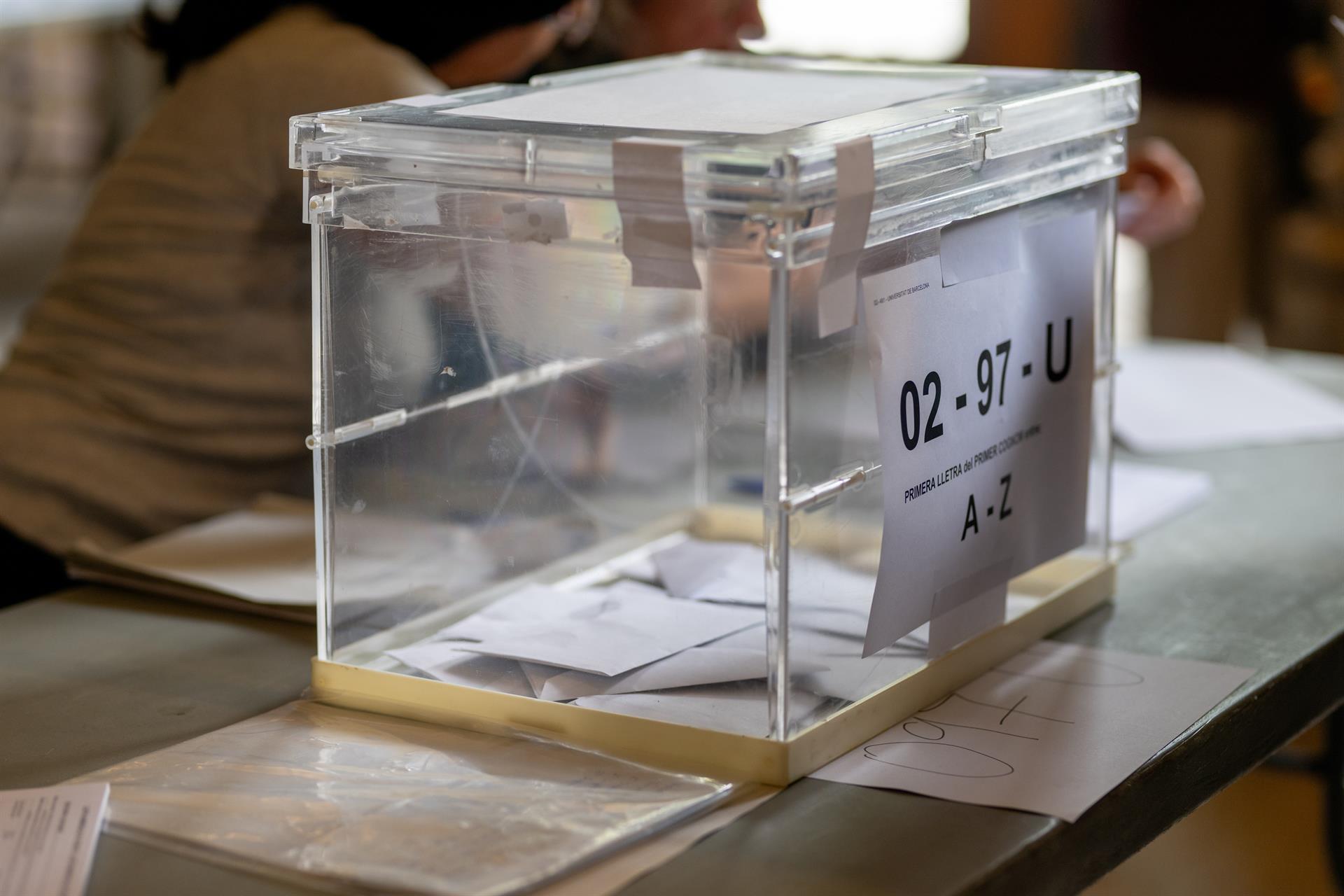 Una urna electoral - Lorena Sopêna - Europa Press