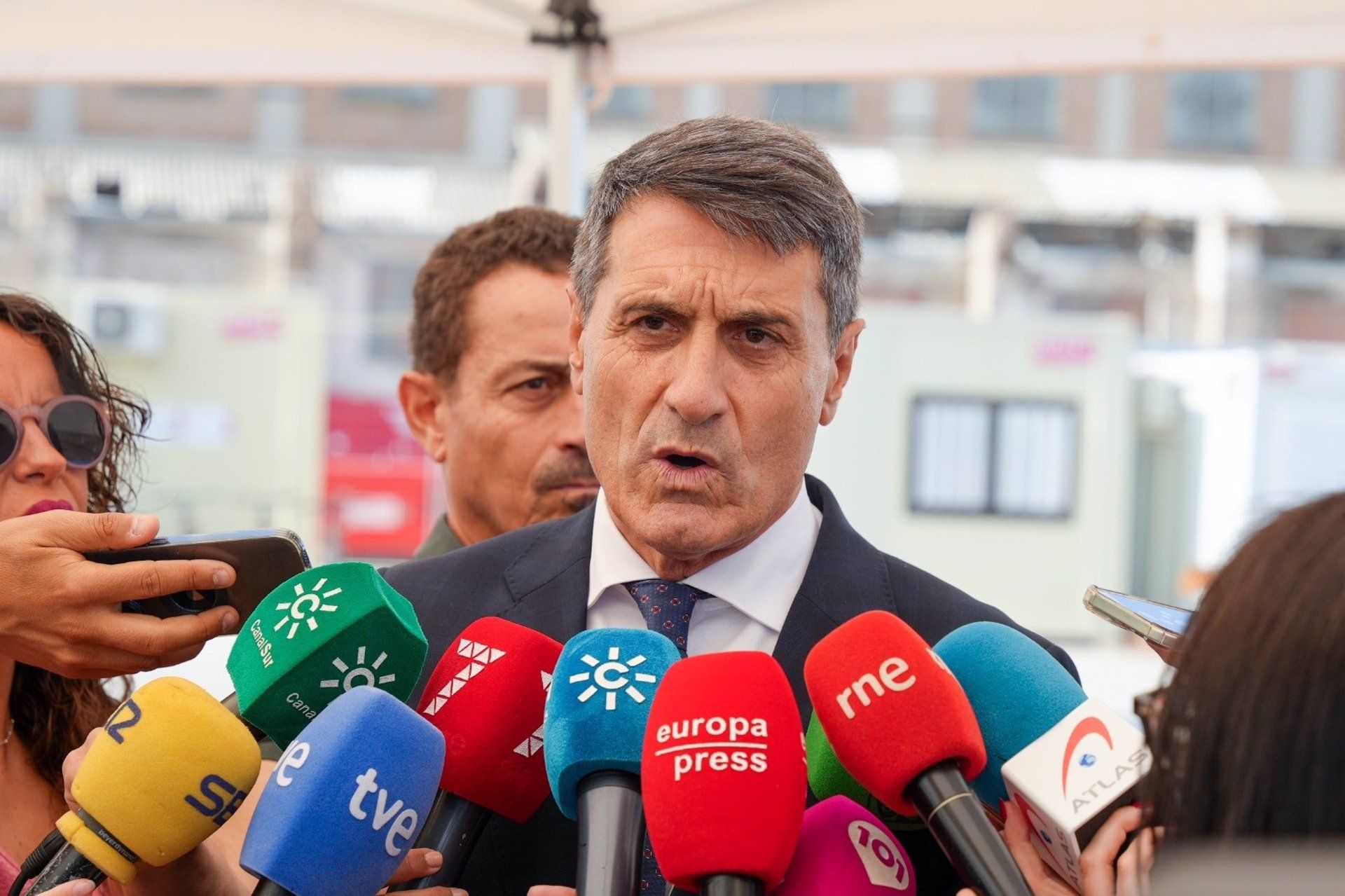 El delegado del Gobierno de España en Andalucía, Pedro Fernández. La Policía Nacional inicia una investigación por los supuestos abusos en la Escuela Sánchez Verdú.