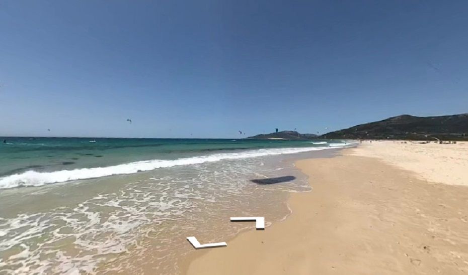 Fallece un joven ahogado en la playa de Los Lances.