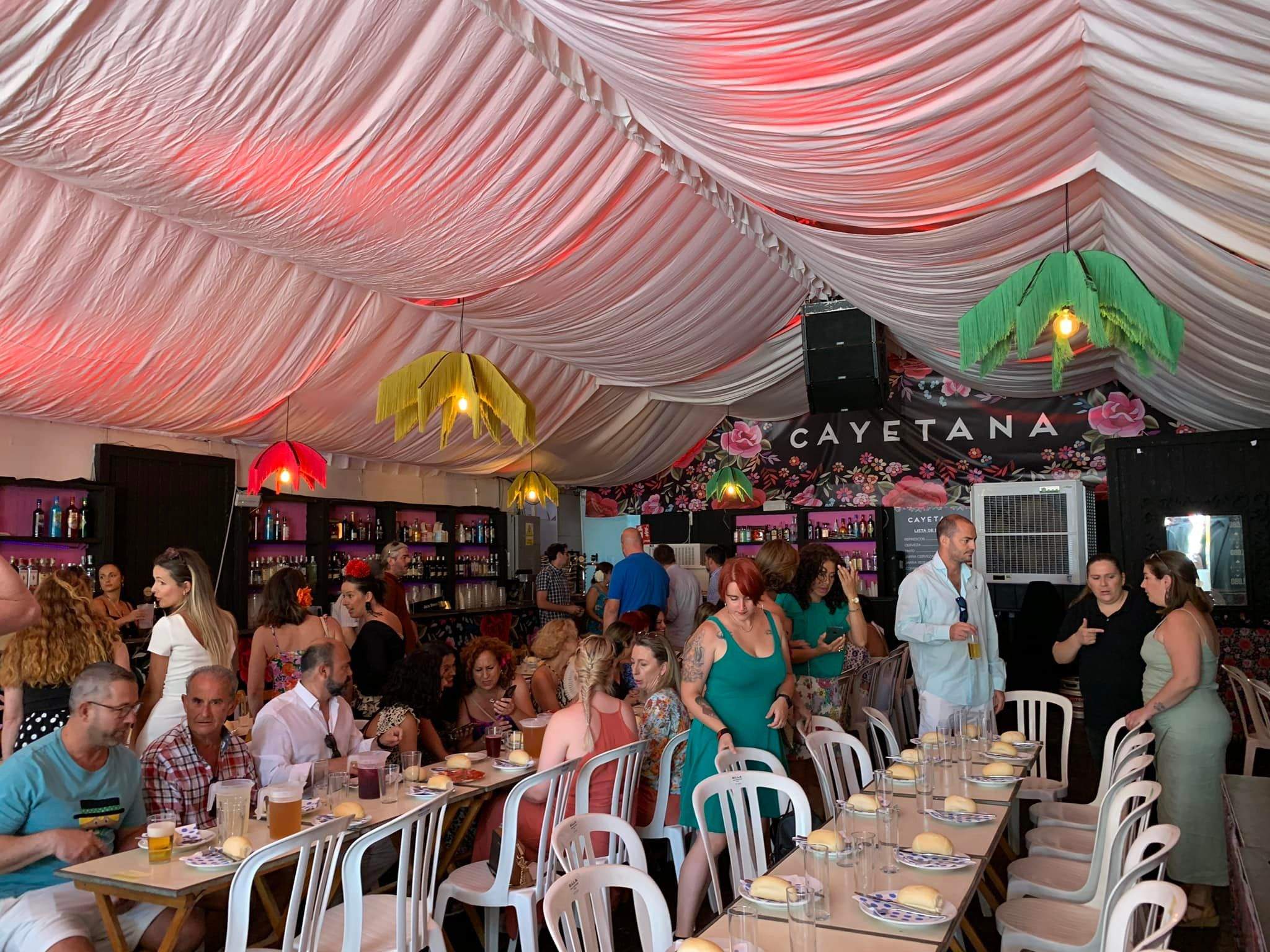 Almuerzos un martes de Feria de Algeciras del año pasado.