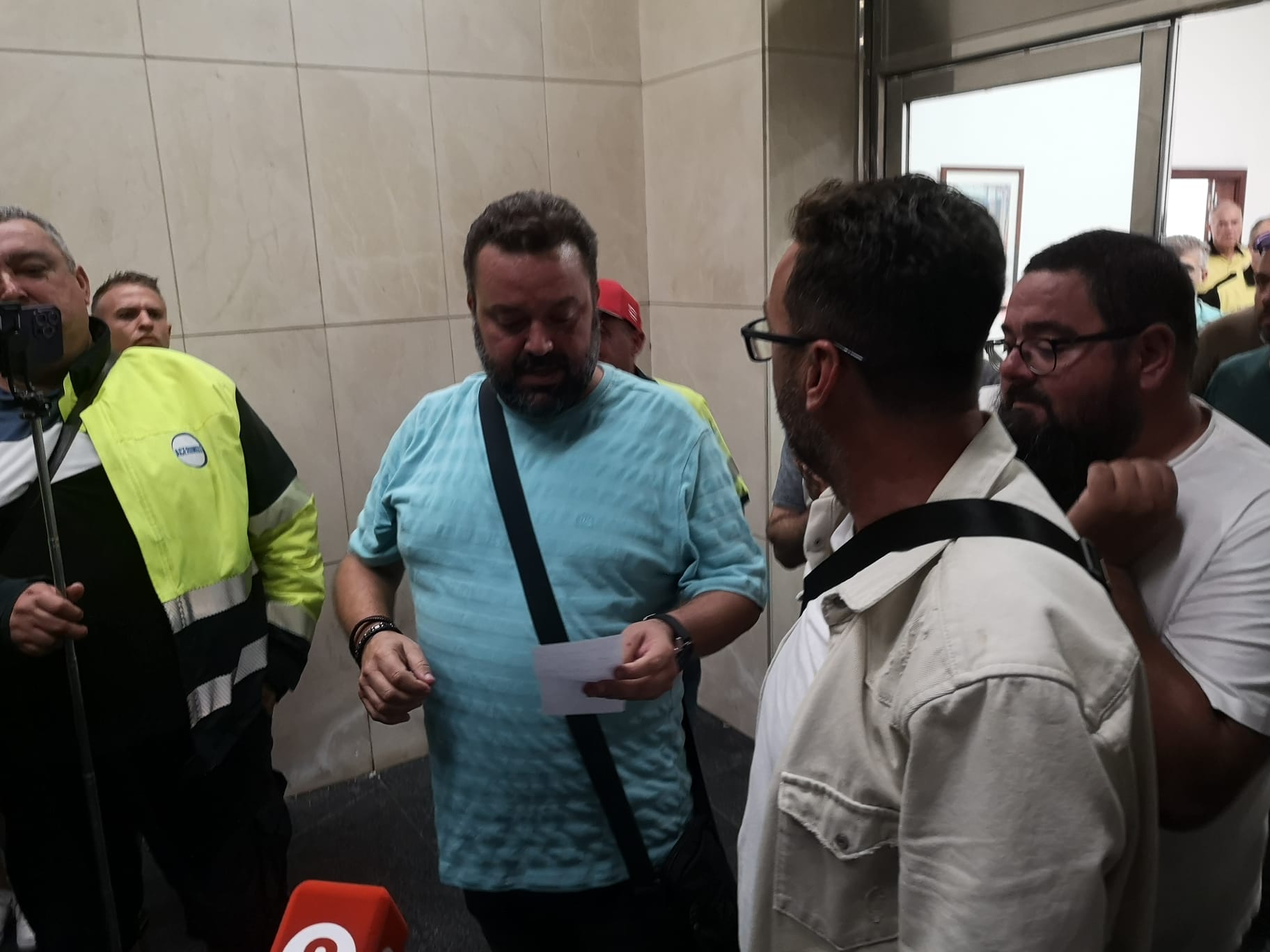 La plantilla de Acerinox dice SÍ al preacuerdo del convenio y al fin de la huelga. Foto: N.M.