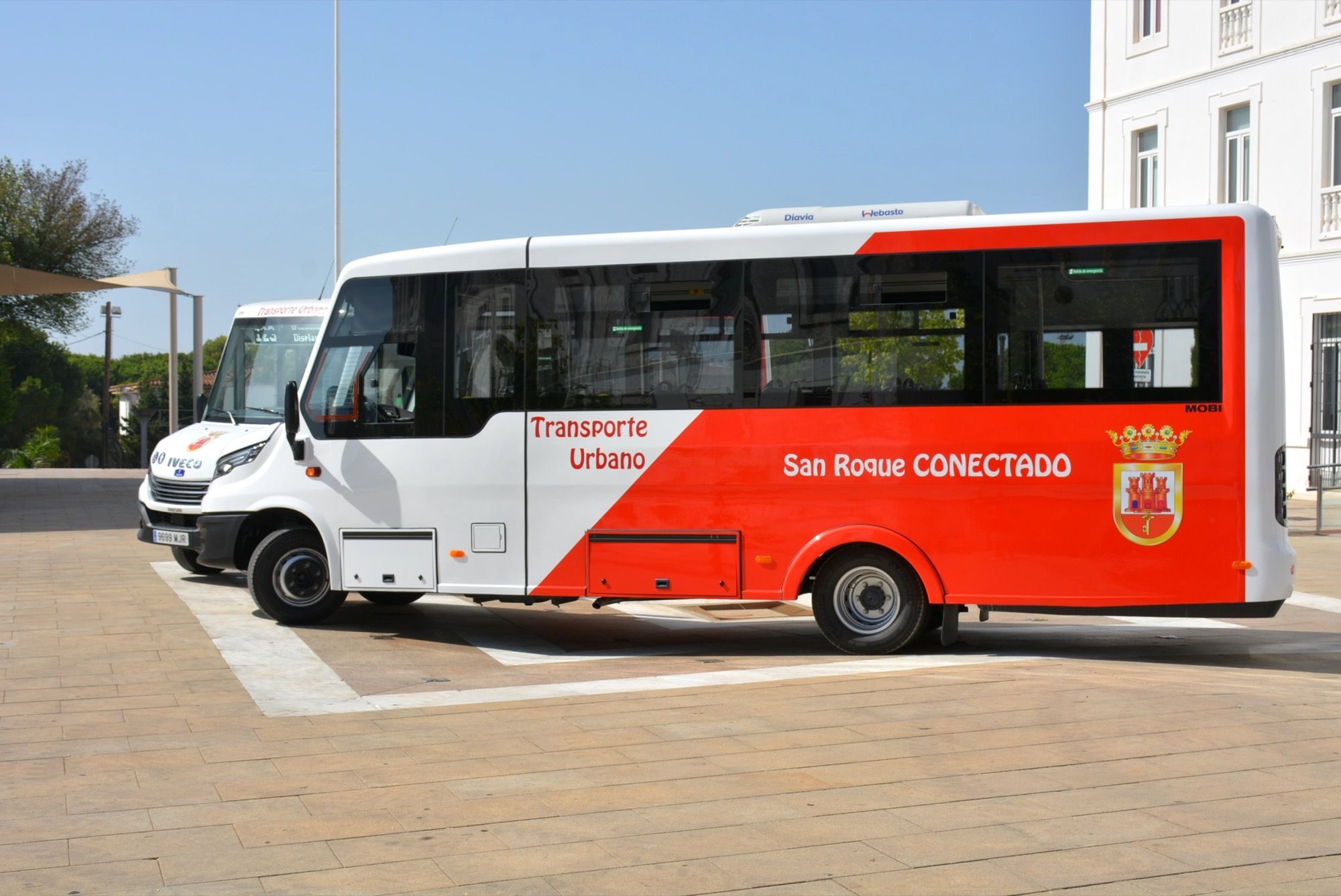 Ampliada la línea Roja de los autobuses urbanos en la zona norte de San Roque 
