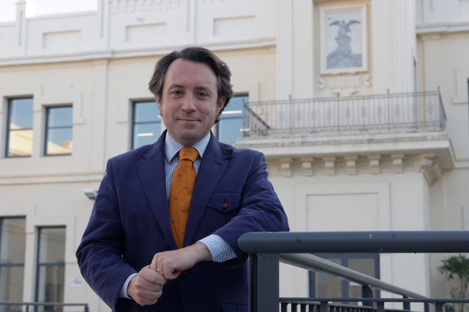 El linense Javier Sánchez-Rivas, nombrado académico de Bellas Artes Santa Isabel de Hungría de Sevilla.