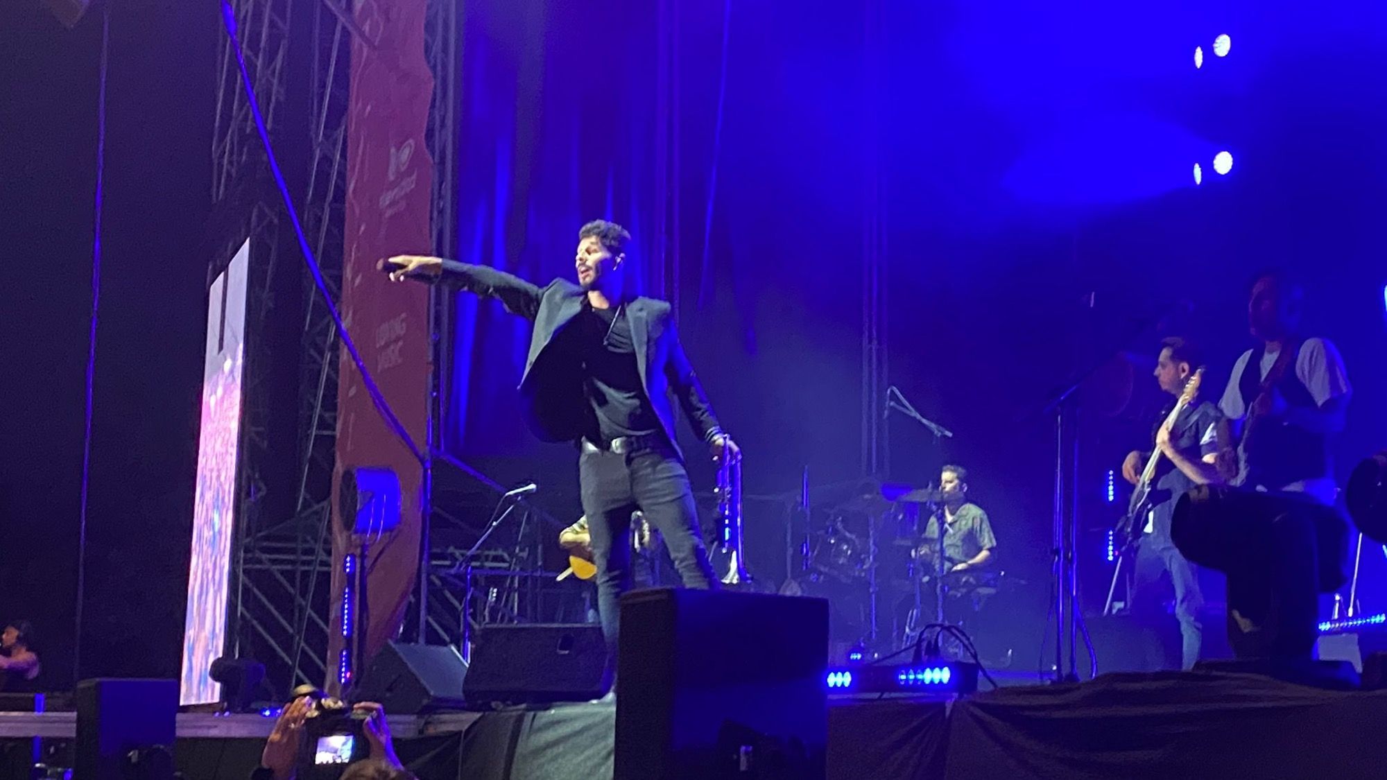 Antoñito Molina encandila al público de Sotogrande Music Festival.