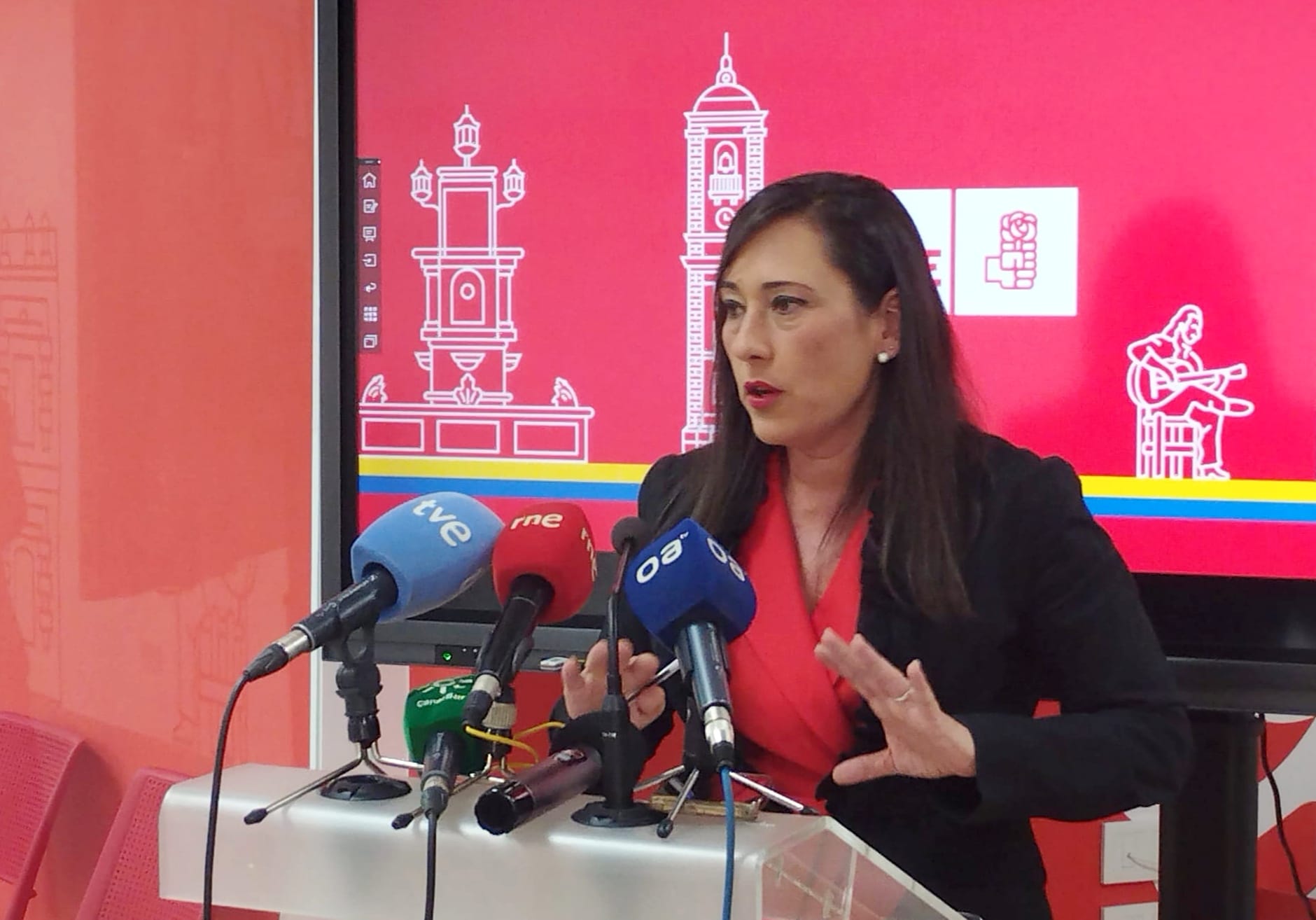 Arrabal, en rueda de prensa.