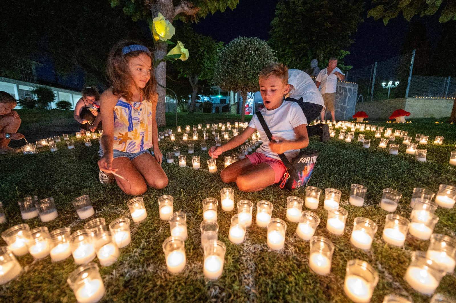 Castellar vive una noche mágica a la luz de las velas. Foto: Ayuntamiento de Castellar. La gastronomía, el deporte y las velas protagonizan la agenda del fin de semana en el Campo de Gibraltar