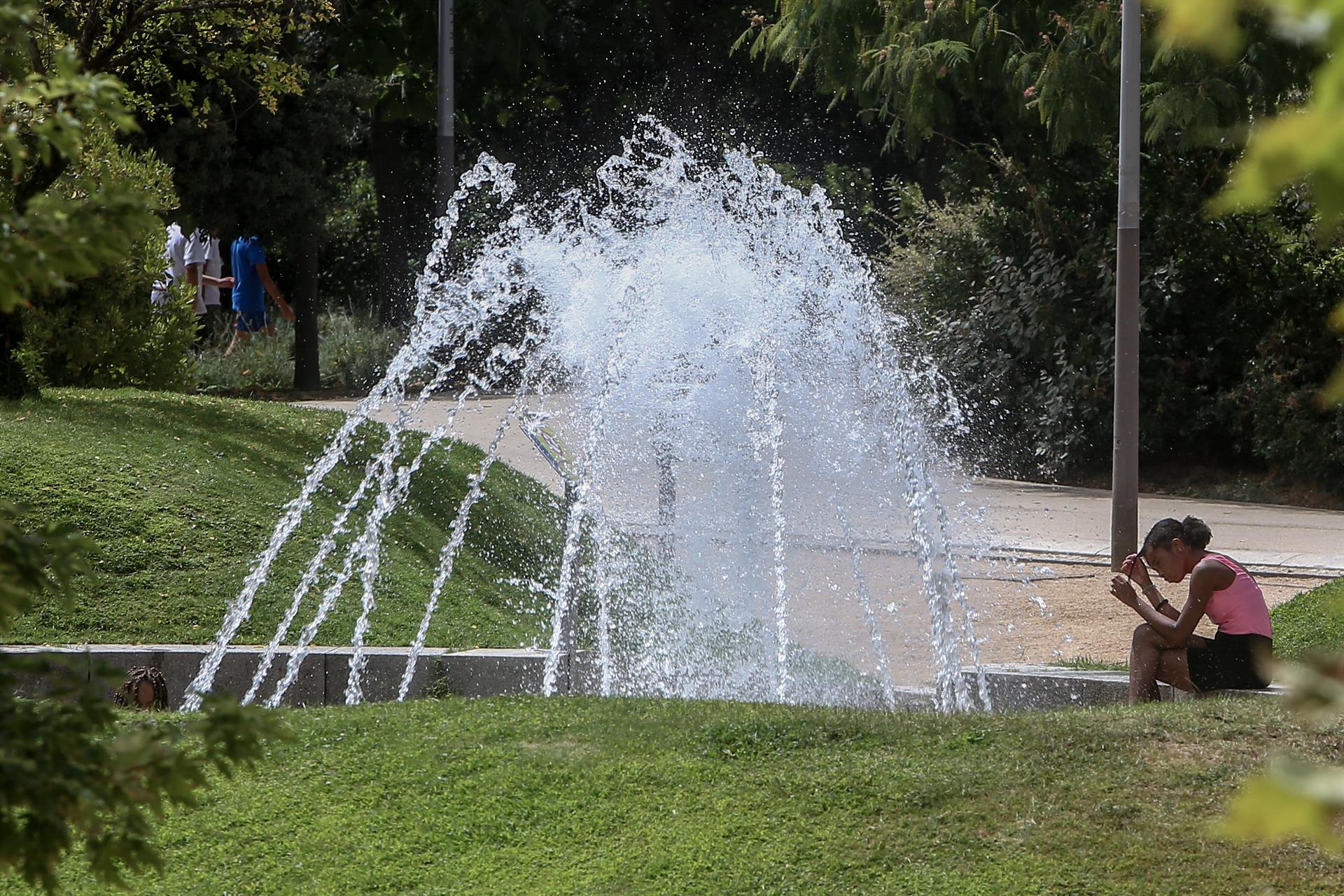 La ola de calor comienza a remitir este jueves, aunque las temperaturas continuarán altas en buena parte de España. Foto: Ricardo Rubio - Europa Press - Archivo.