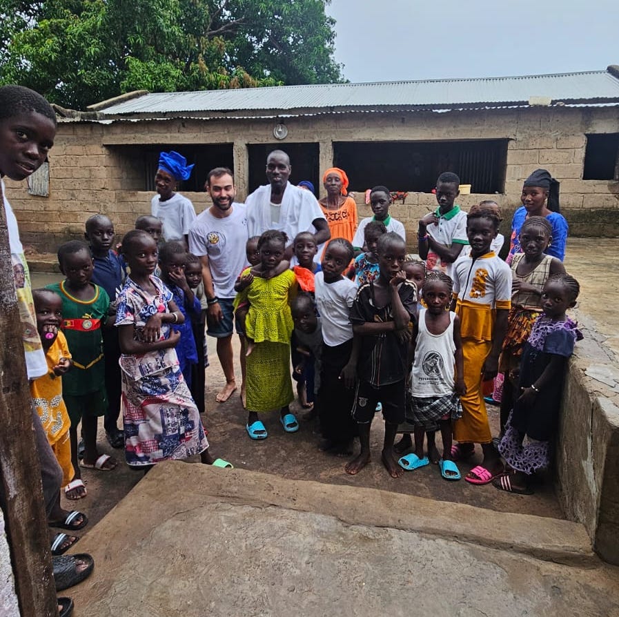 El linense Jairo Fernández parte de nuevo hacia Senegal para avanzar en otros proyectos sociales.