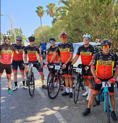 La algecireña Naiara Garnica, primera en la prueba de ciclismo de '24 horas deportivas' en Istán.
