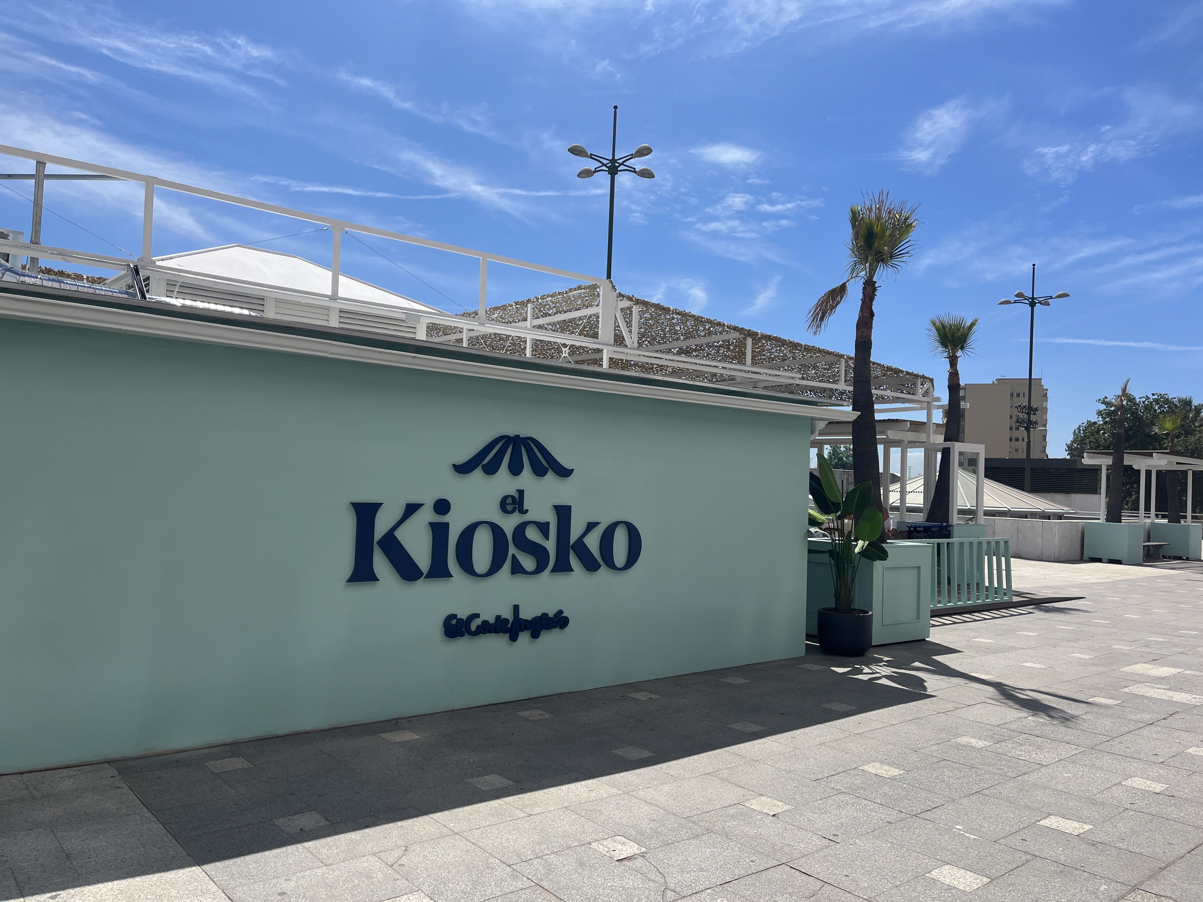 Así es 'El Kiosko', el nuevo espacio de restauración en la primera terraza de El Corte Inglés. Imagen: B. J./8Directo.  