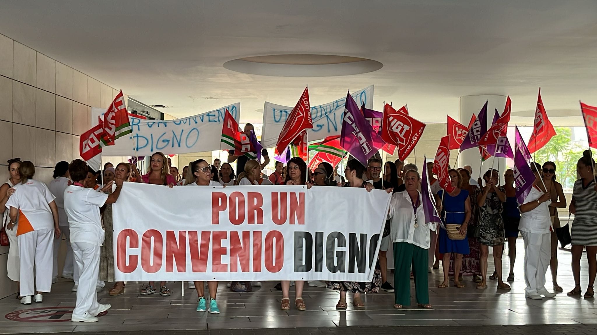 Los trabajadores de la limpieza de los centros de salud del Campo de Gibraltar preveen iniciar una huelga