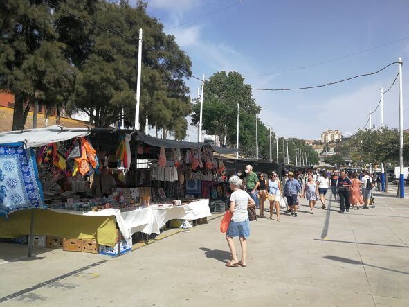 Mercadillo en el Parque Feria.