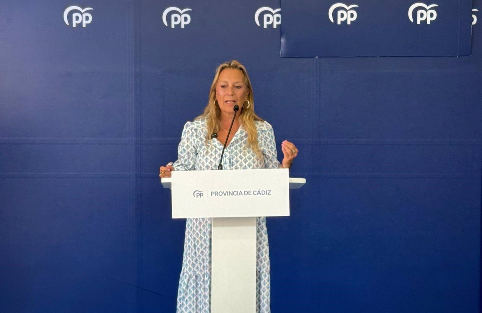 El PP de Cádiz critica que más financiación para Cataluña es "menos para Andalucía y Cádiz". La diputada nacional del PP de Cádiz, Macarena Lorente, en rueda de prensa. - PP DE CÁDIZ.