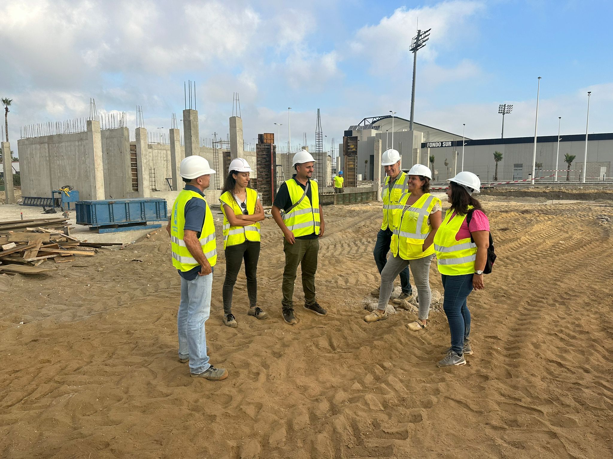 Avanzan las obras del nuevo del complejo deportivo con pista de atletismo y club de tiro.