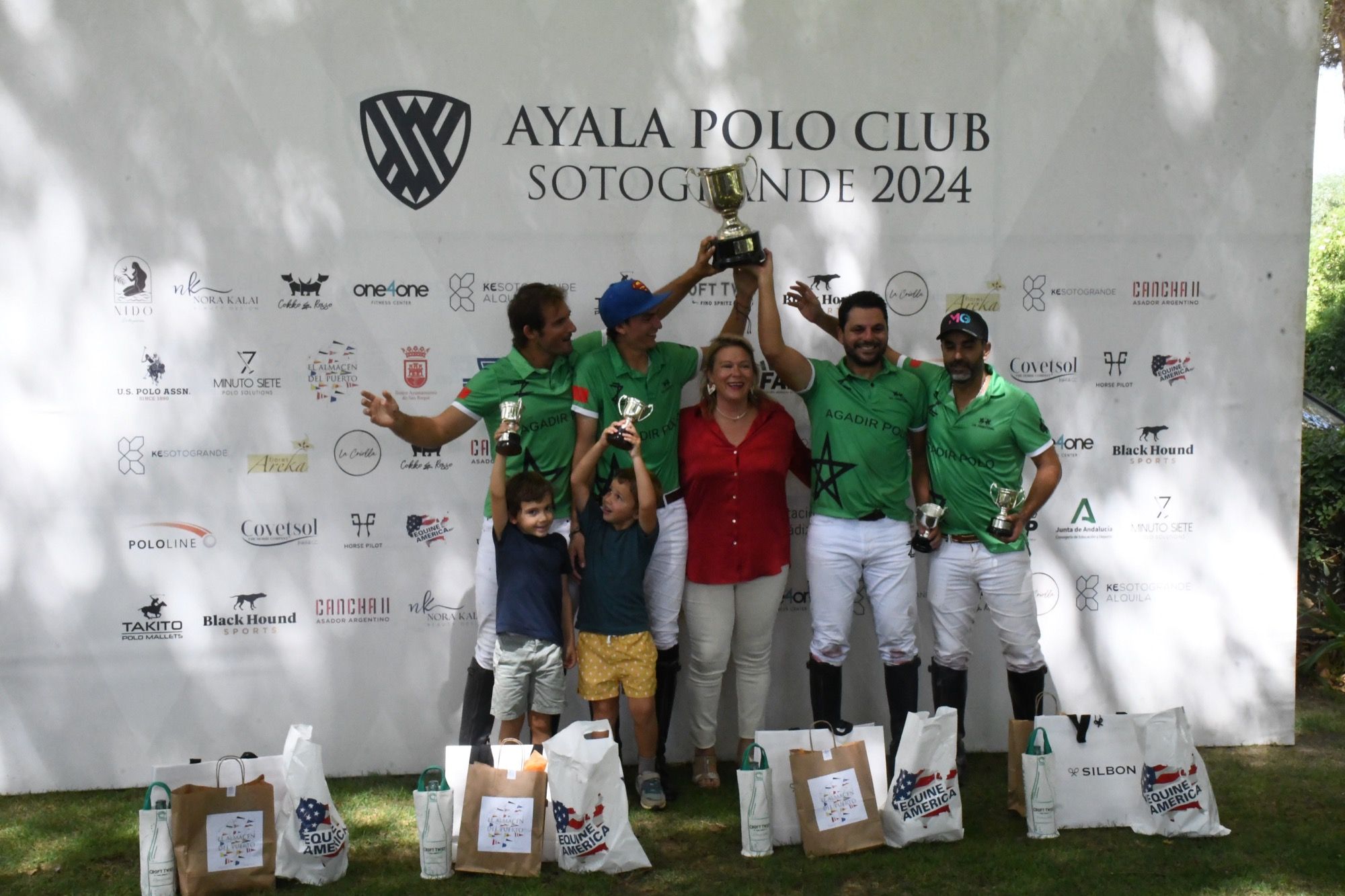Agadir gana la copa San Enrique de Polo.