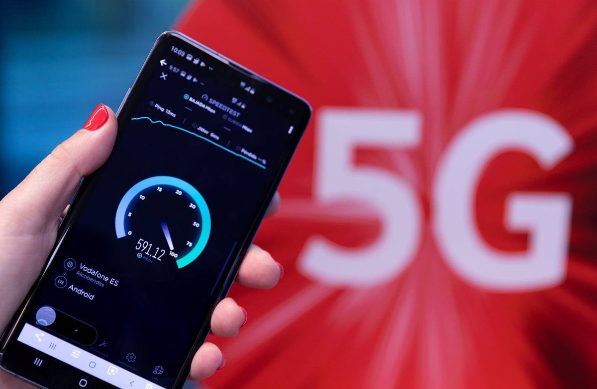 Operadoras de telefonía móvil activarán en La Línea el 5G en los próximos días.