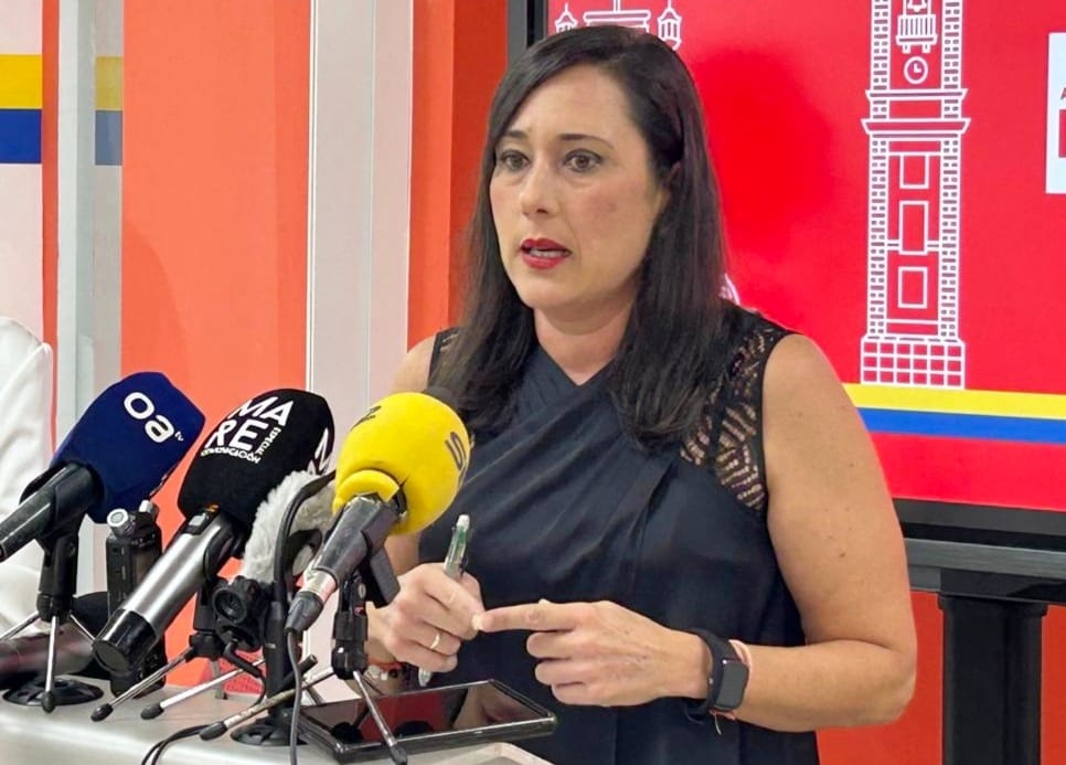 El PSOE considera que la destitución de Ruiz se debe a presiones y que Landaluce debe "dar la cara".