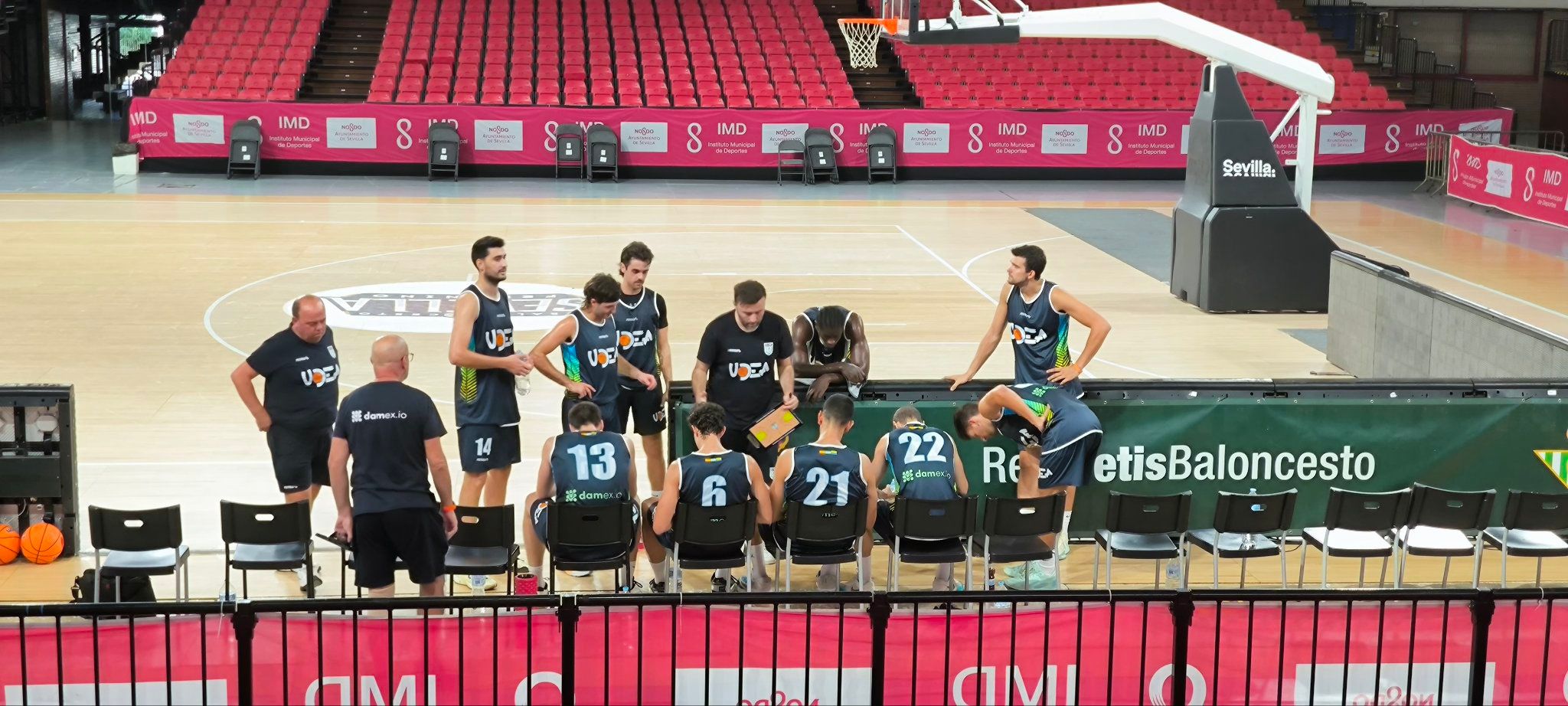 (57-76) Udea gana su segundo partido de pretemporada mostrando una buena imagen en Sevilla.