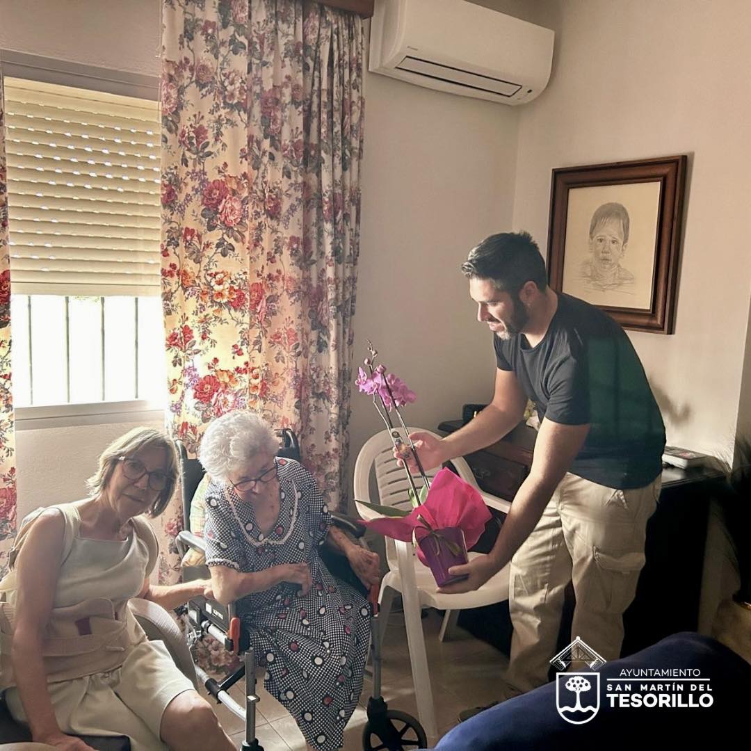 La tesorillera Ana Barranco cumple 100 años