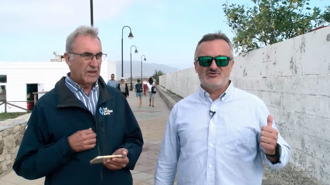 El alcalde, José Antonio Santos, y primer teniente de alcalde, Jorge Benítez, de Nuevos Aires Tarifa, en una imagen de archivo. 