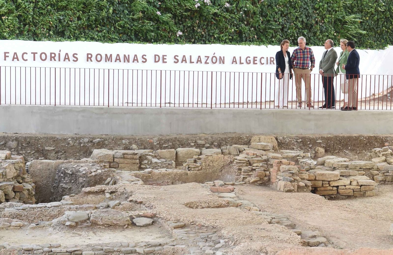 Factoría romana de salazón. Conciertos, baile y exposiciones y patrimonio en la programación cultural de Algeciras esta semana.