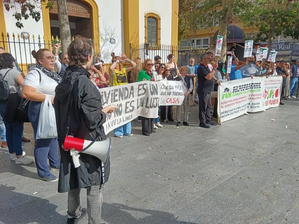 La Línea para vivir: la ciudad reivindica el derecho a una vivienda digna. Imagen de archivo de una manifestación pasada.