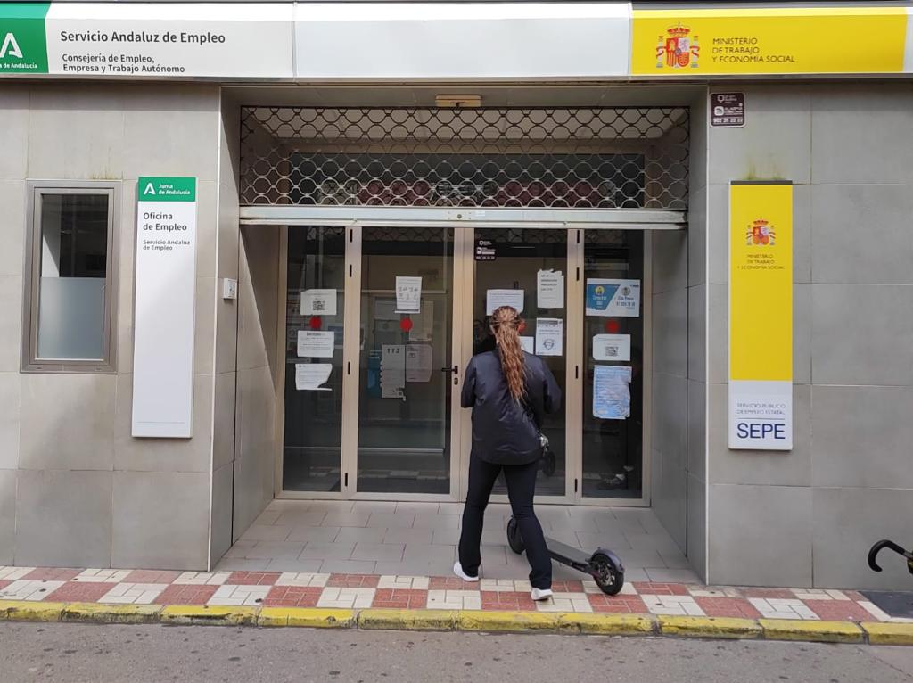 Algeciras y La Línea, únicos municipios de la comarca donde sube el paro en febrero. Foto: S.D.
