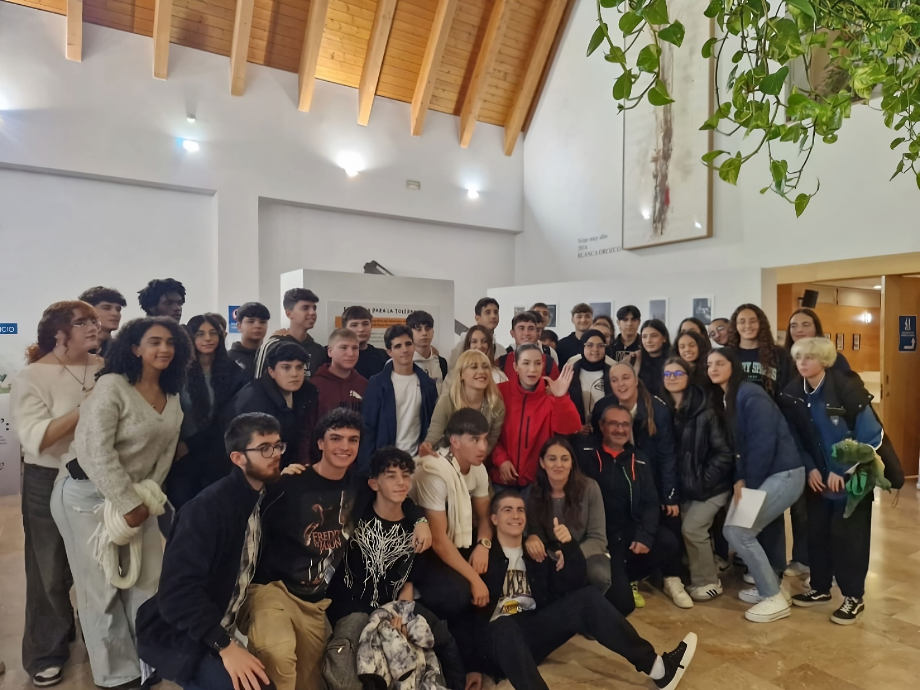 'Filosofía para la tolerancia', una muestra de 60 obras realizadas por alumnos algecireños